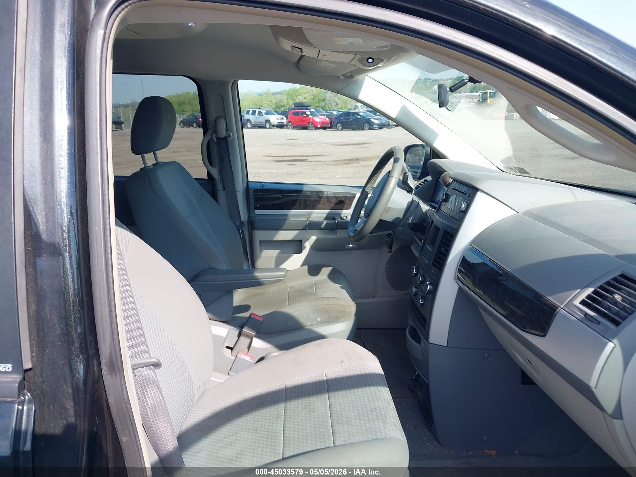 2010 Dodge Grand Caravan Sxt Black vin: 2D4RN5D11AR143249