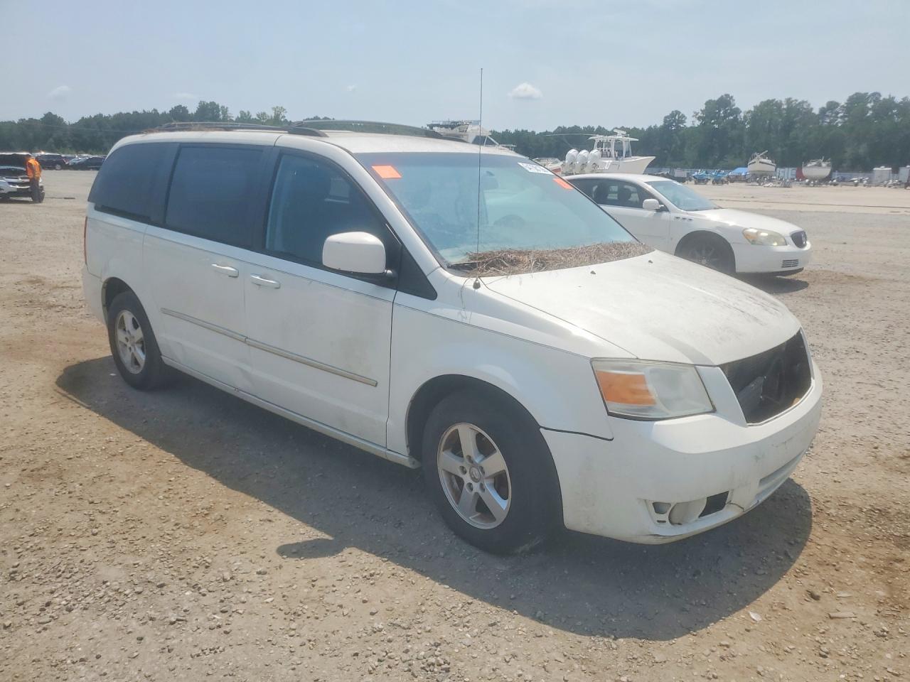 2010 Dodge Grand Caravan White vin: 2D4RN5D11AR155174