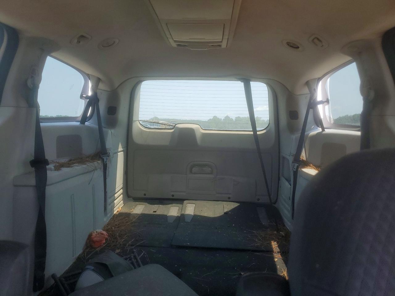 2010 Dodge Grand Caravan White vin: 2D4RN5D11AR155174