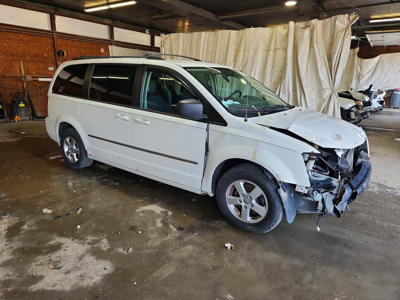 2010 Dodge Grand Caravan Sxt White vin: 2D4RN5D11AR211579