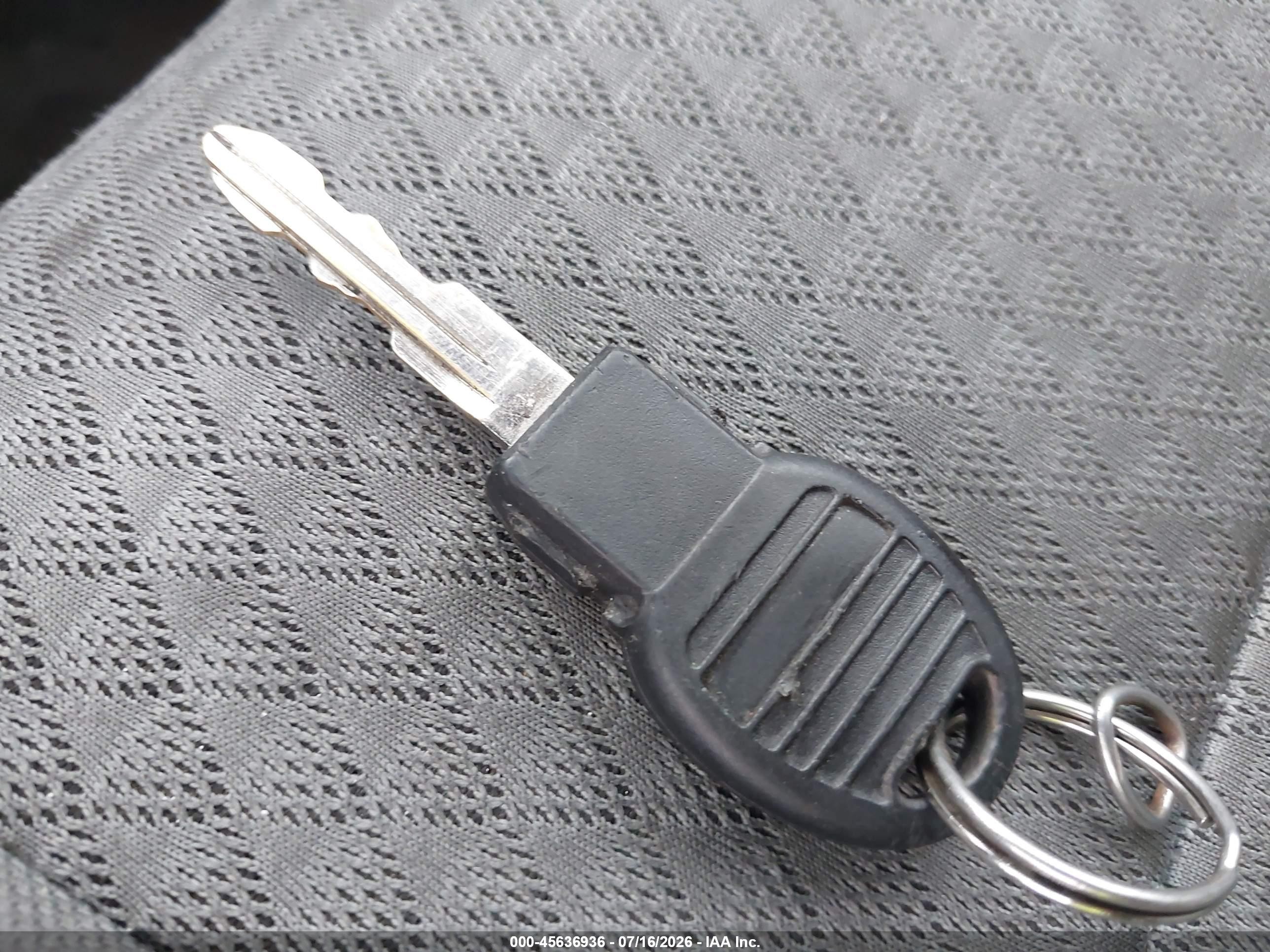 2010 Dodge Grand Caravan Sxt Silver vin: 2D4RN5D11AR215583