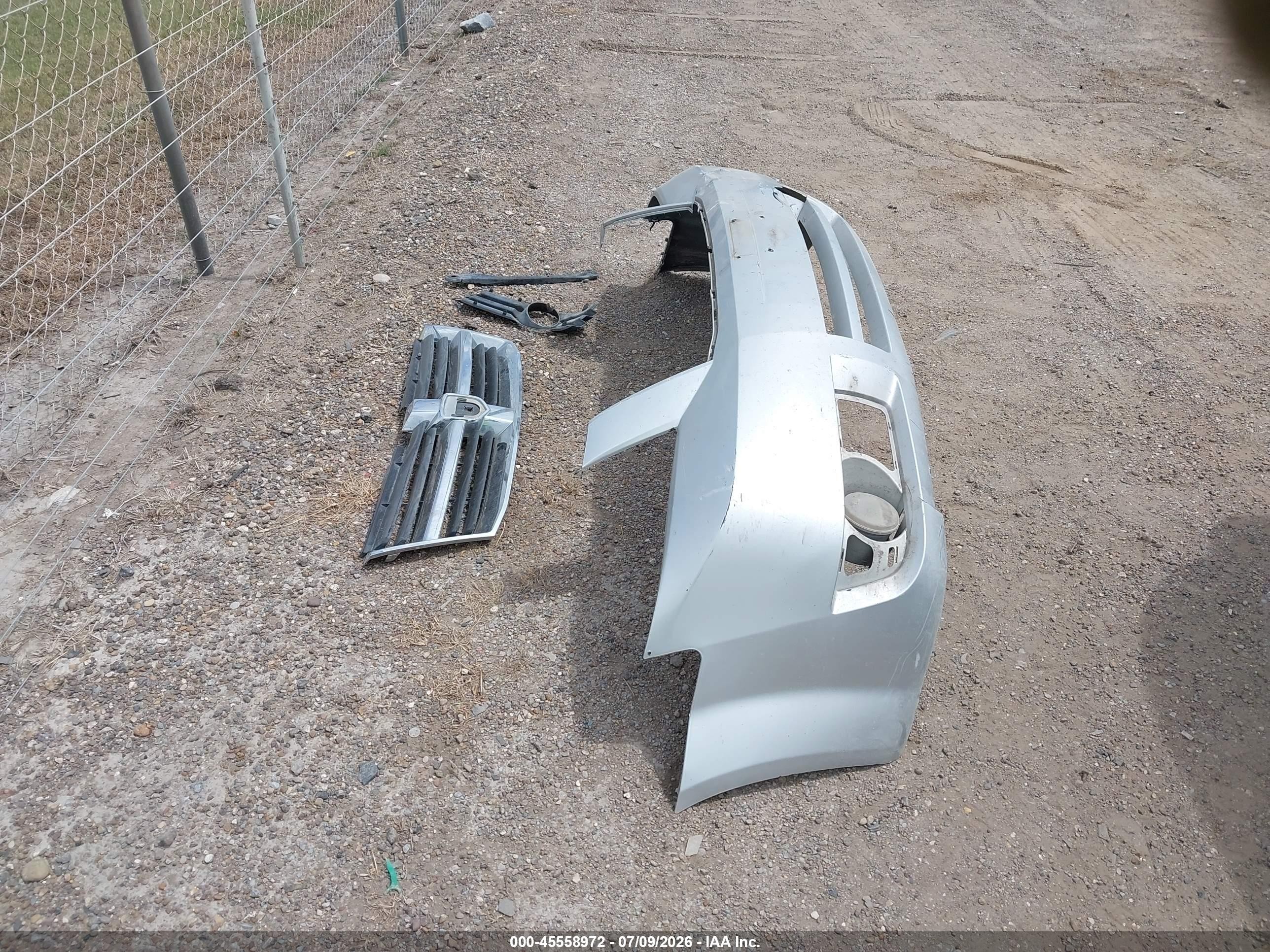 2010 Dodge Grand Caravan Sxt Silver vin: 2D4RN5D11AR262175