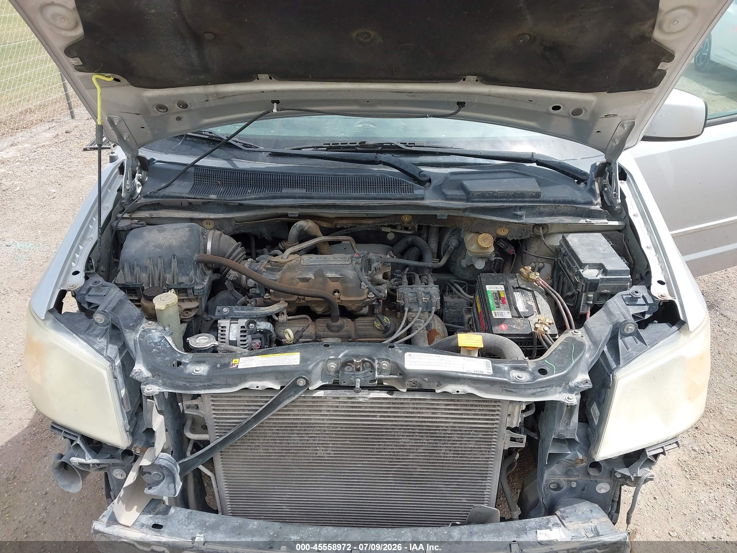2010 Dodge Grand Caravan Sxt Silver vin: 2D4RN5D11AR262175