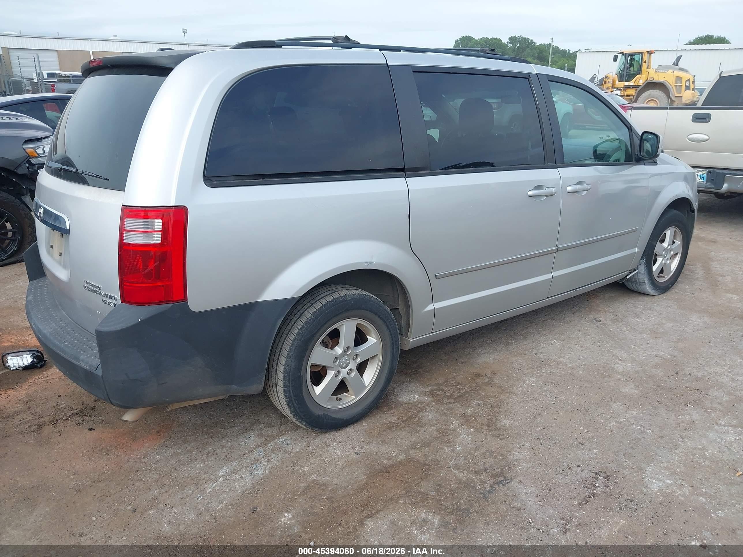 2010 Dodge Grand Caravan Sxt Silver vin: 2D4RN5D11AR318051