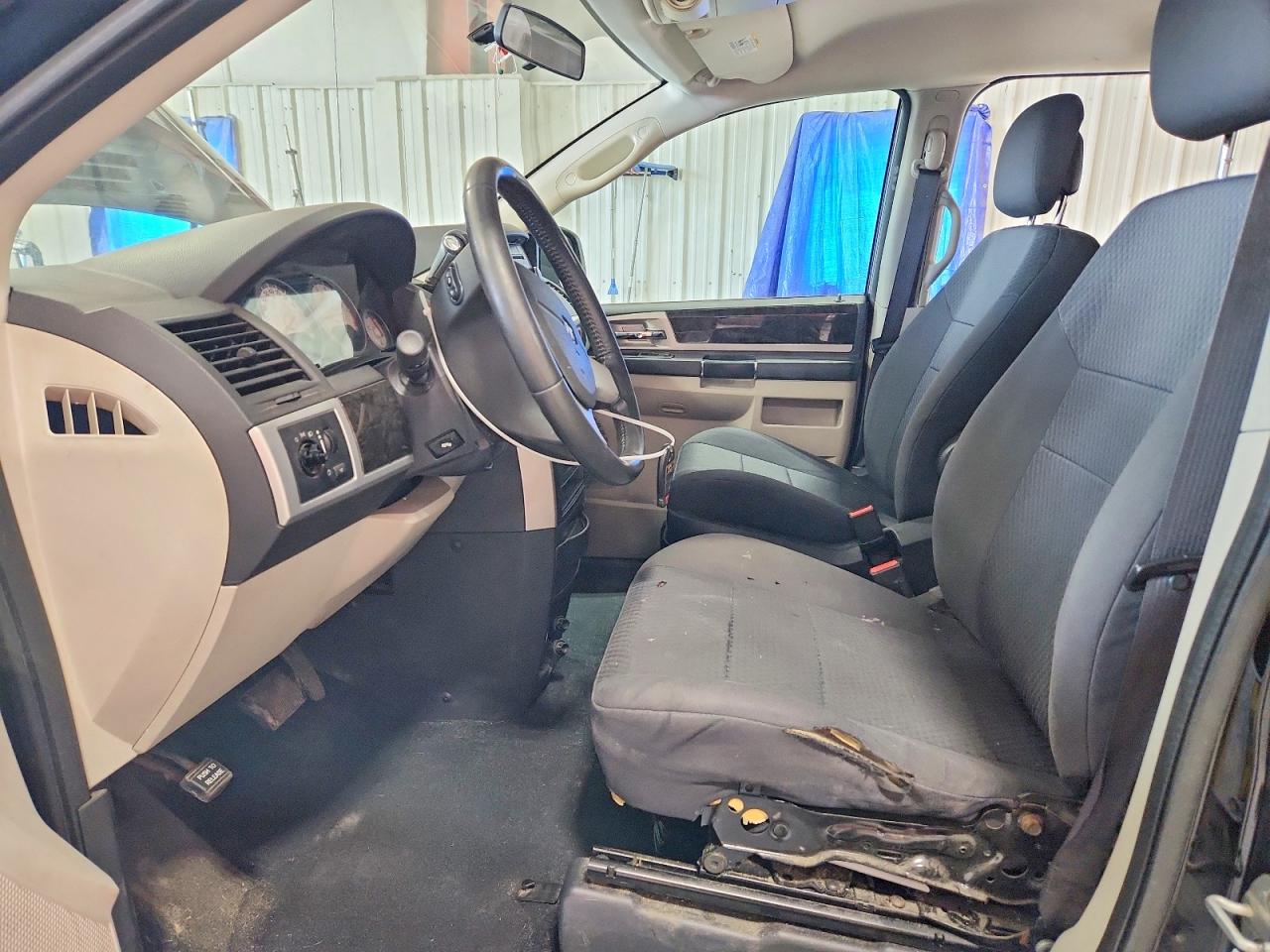 2010 Dodge Grand Caravan Sxt Black vin: 2D4RN5D11AR353530
