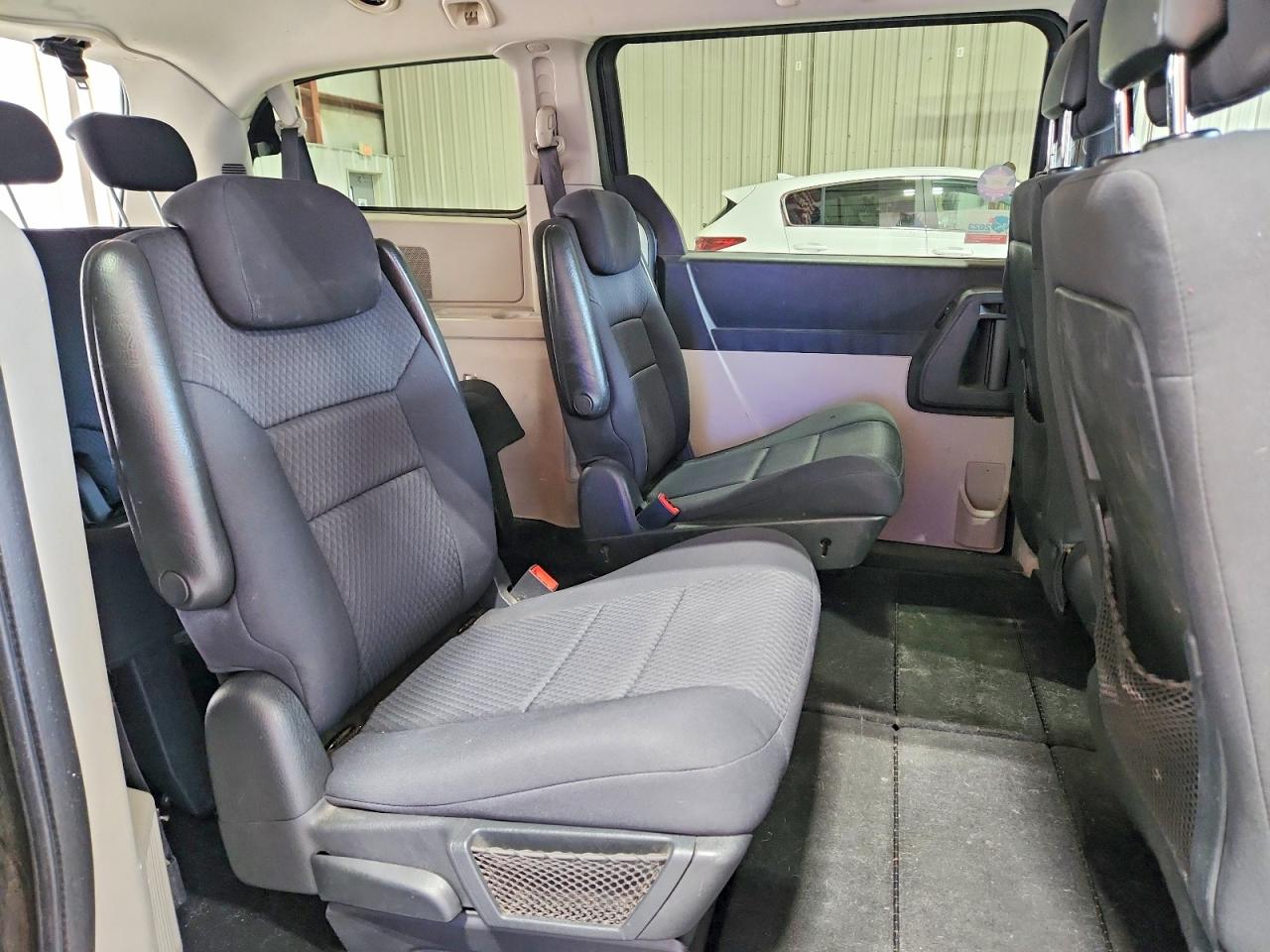2010 Dodge Grand Caravan Sxt Black vin: 2D4RN5D11AR353530