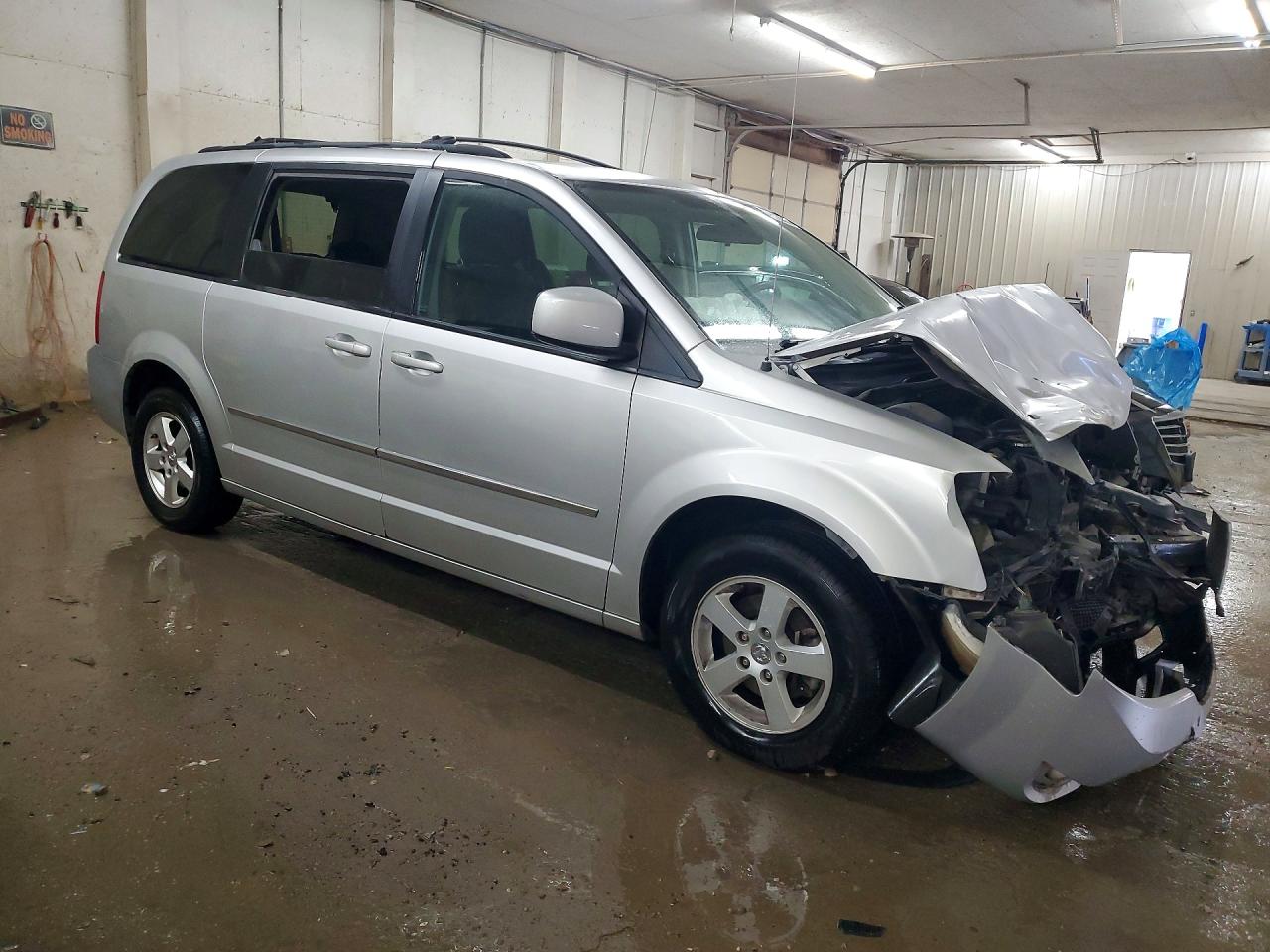 2010 Dodge Grand Caravan Sxt Silver vin: 2D4RN5D11AR475689