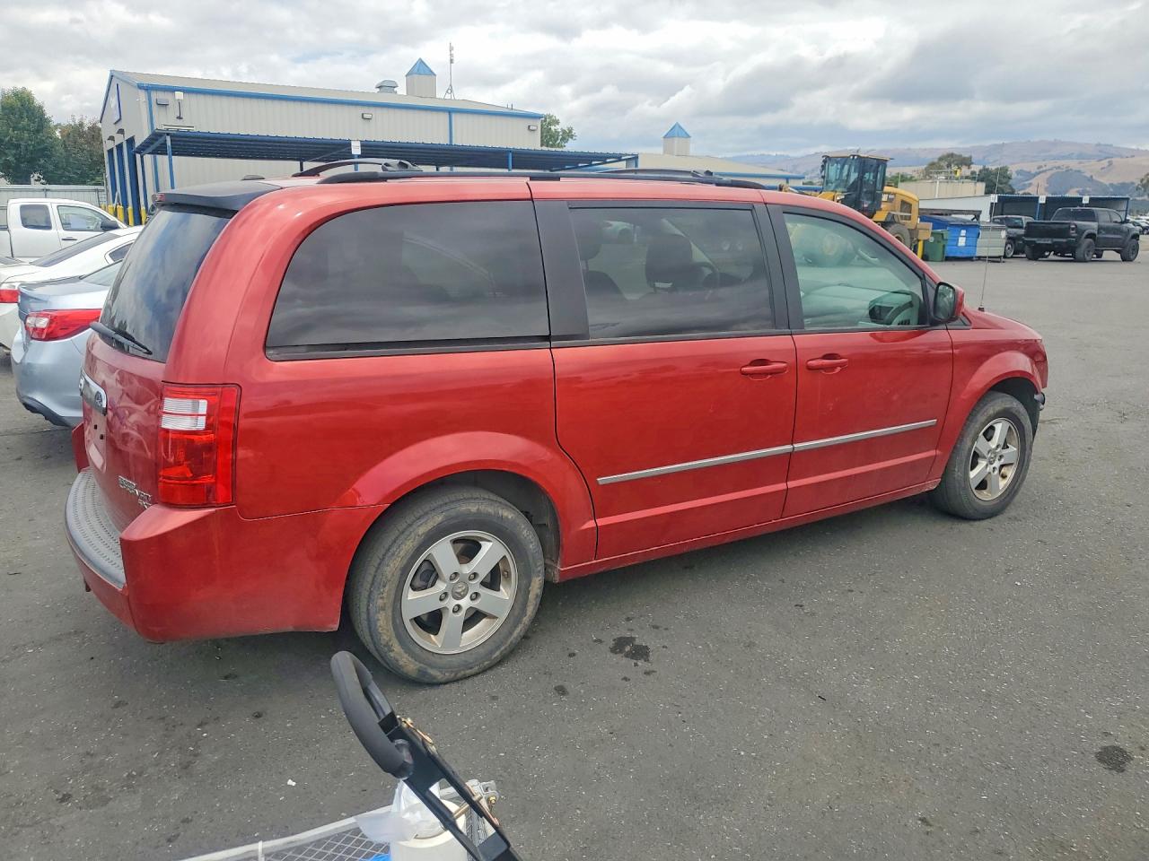 2010 Dodge Grand Caravan Sxt Red vin: 2D4RN5D12AR135712