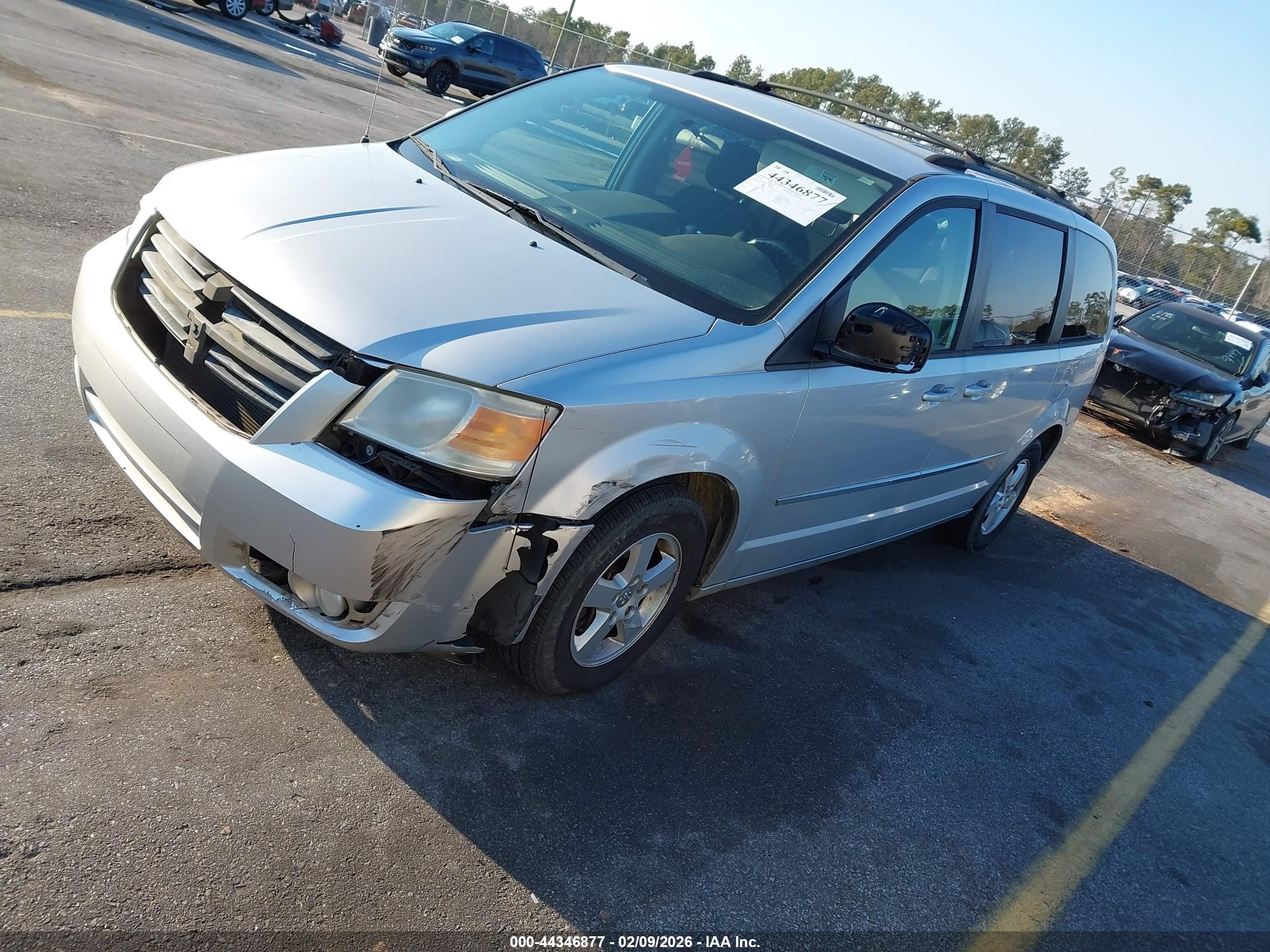 2010 Dodge Grand Caravan Sxt Silver vin: 2D4RN5D12AR409622