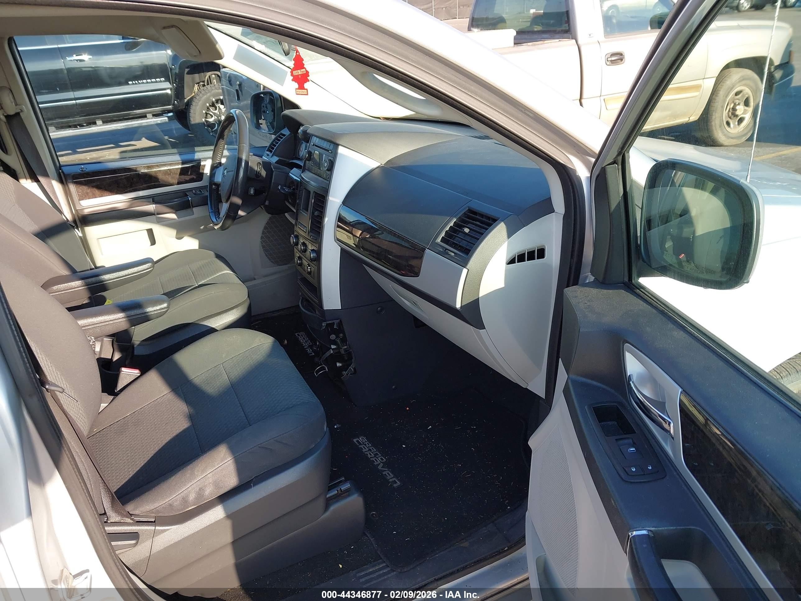 2010 Dodge Grand Caravan Sxt Silver vin: 2D4RN5D12AR409622