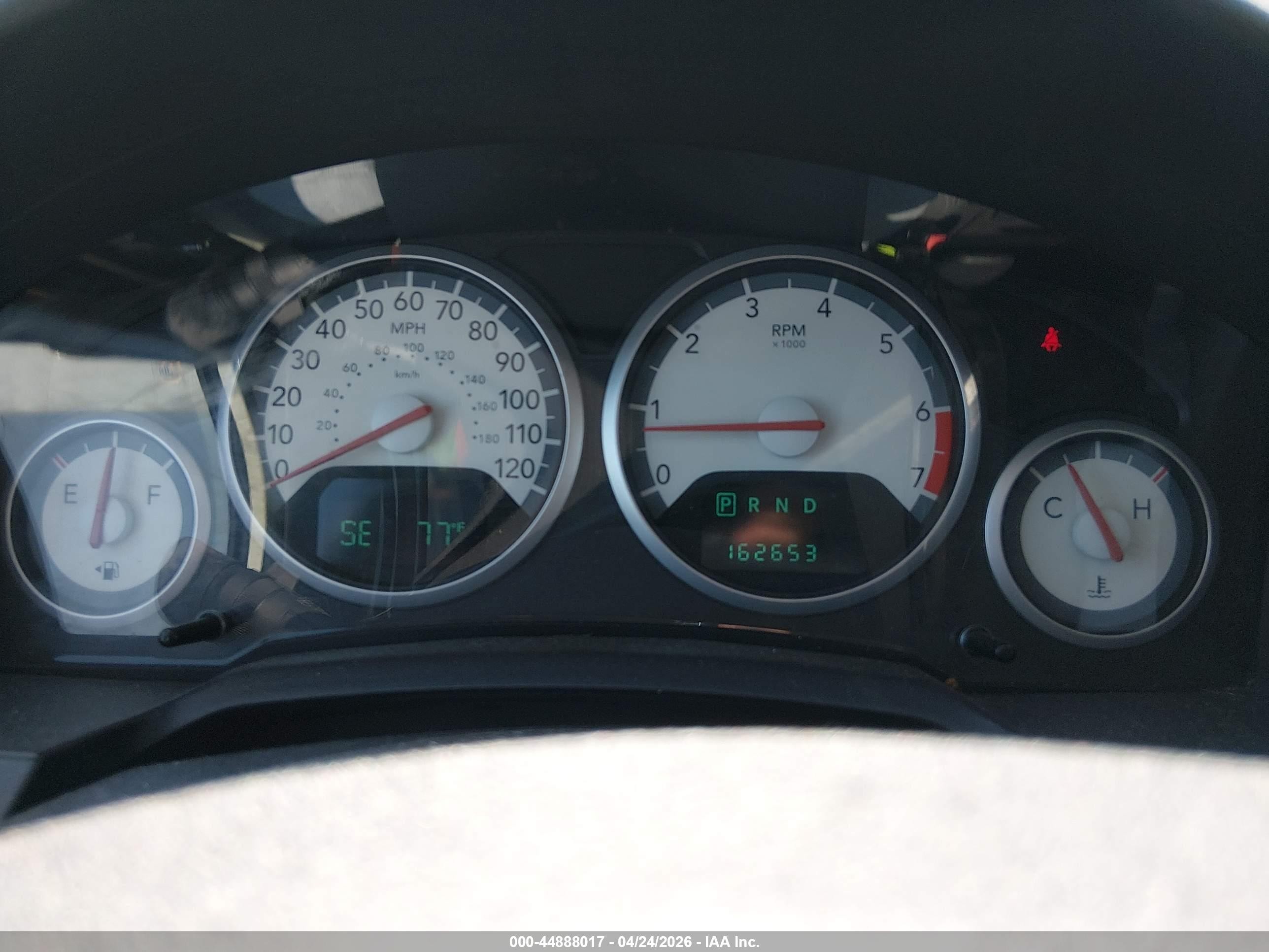 2010 Dodge Grand Caravan Sxt Белый vin: 2D4RN5D12AR434603