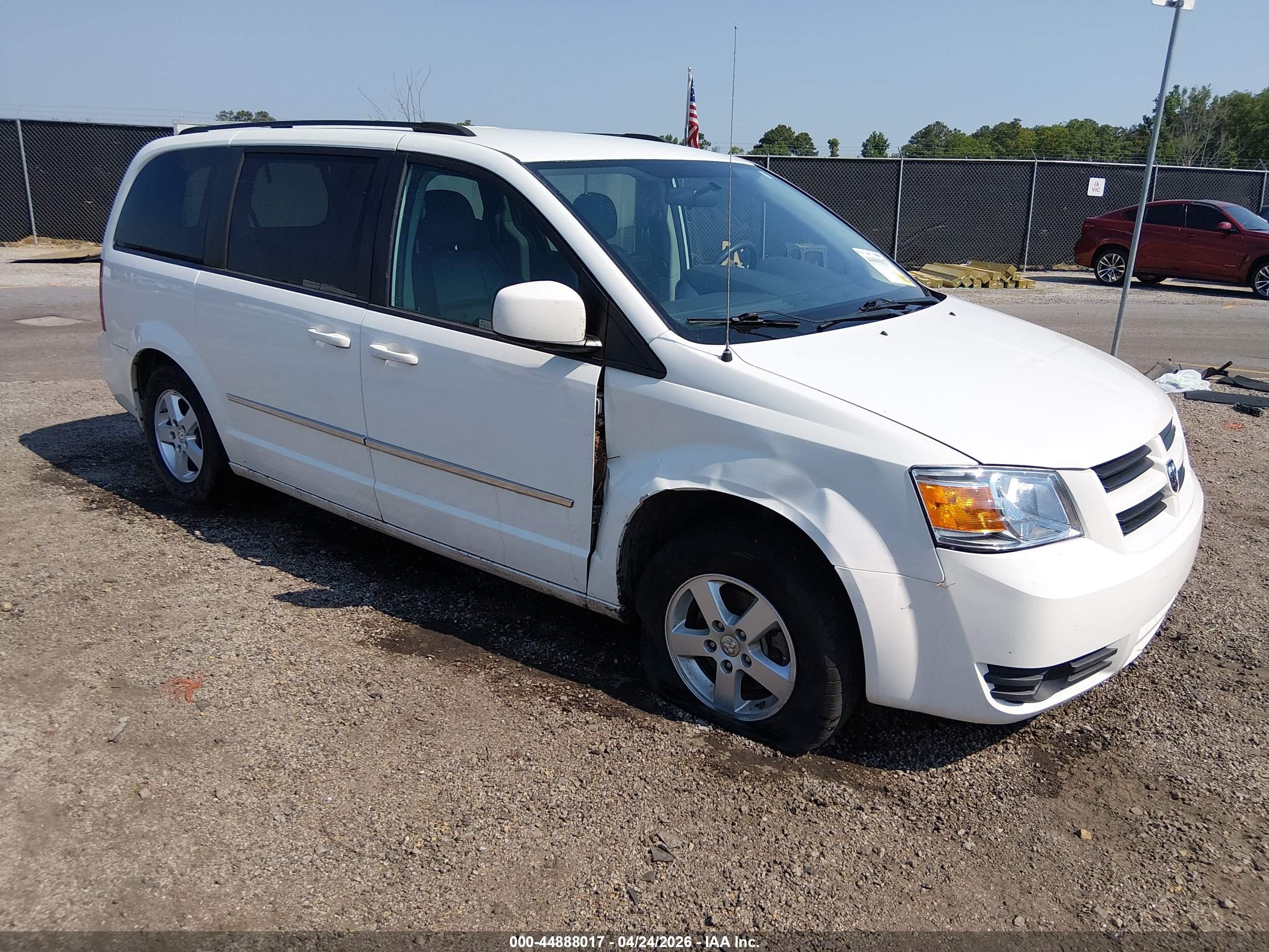 2010 Dodge Grand Caravan Sxt Белый vin: 2D4RN5D12AR434603