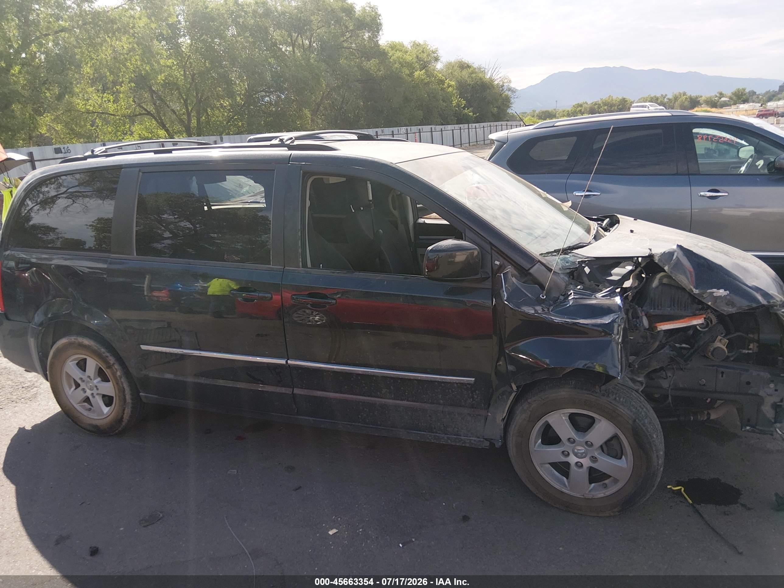 2010 Dodge Grand Caravan Sxt Black vin: 2D4RN5D12AR444354