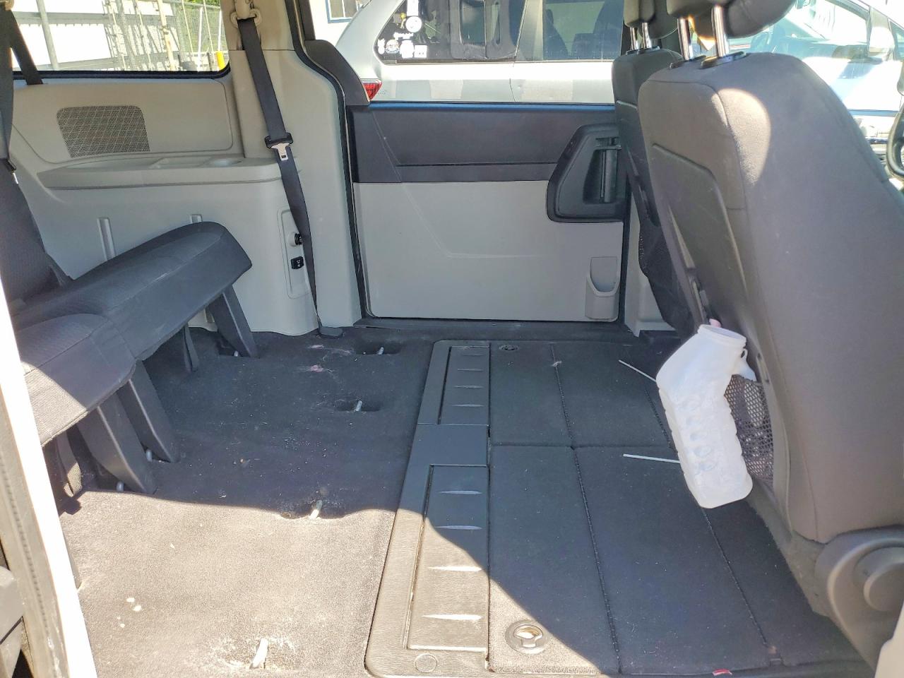 2010 Dodge Grand Caravan Sxt Gray vin: 2D4RN5D12AR467147