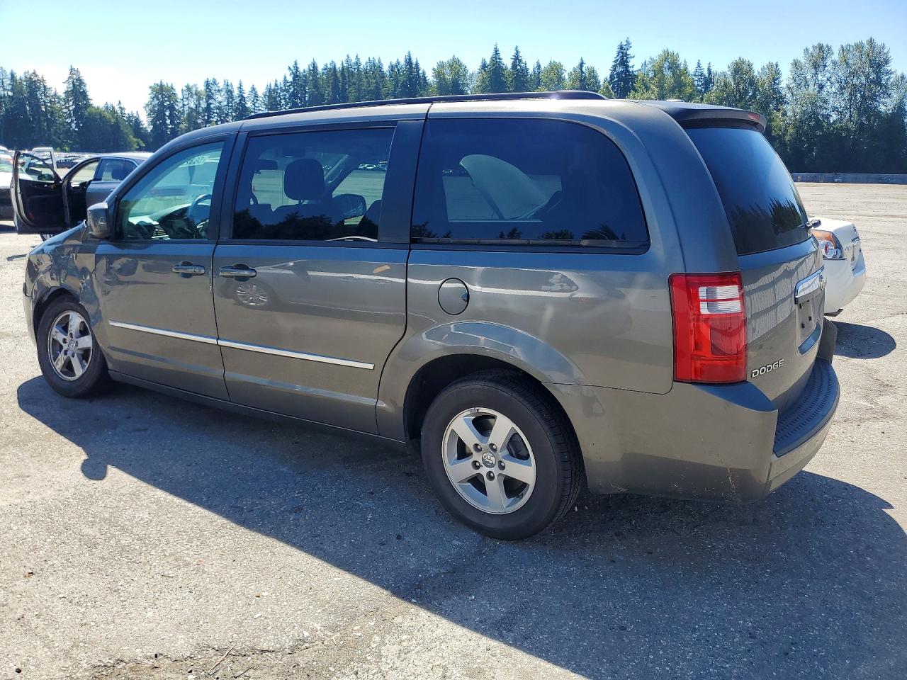 2010 Dodge Grand Caravan Sxt Gray vin: 2D4RN5D12AR467147