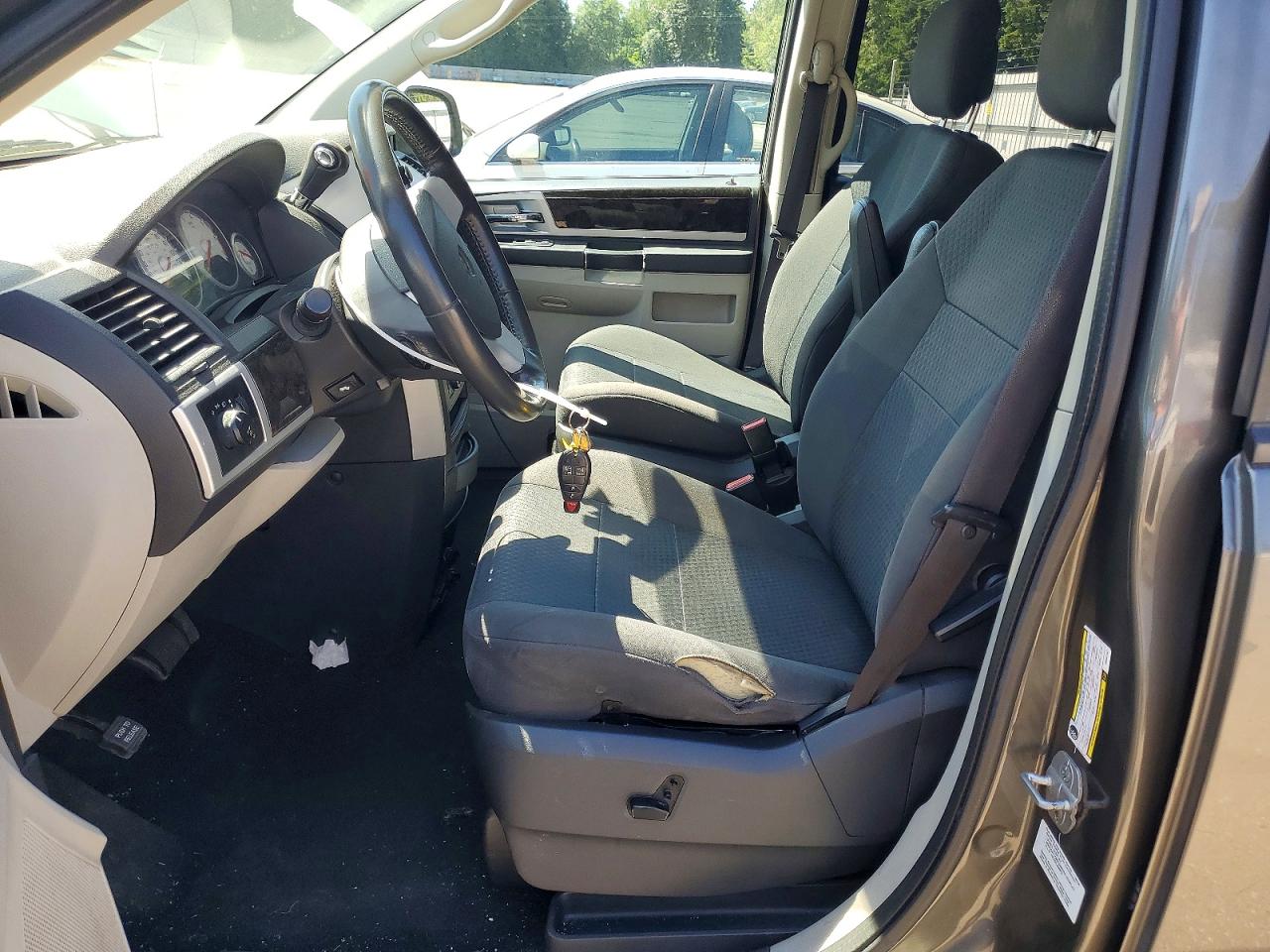 2010 Dodge Grand Caravan Sxt Gray vin: 2D4RN5D12AR467147