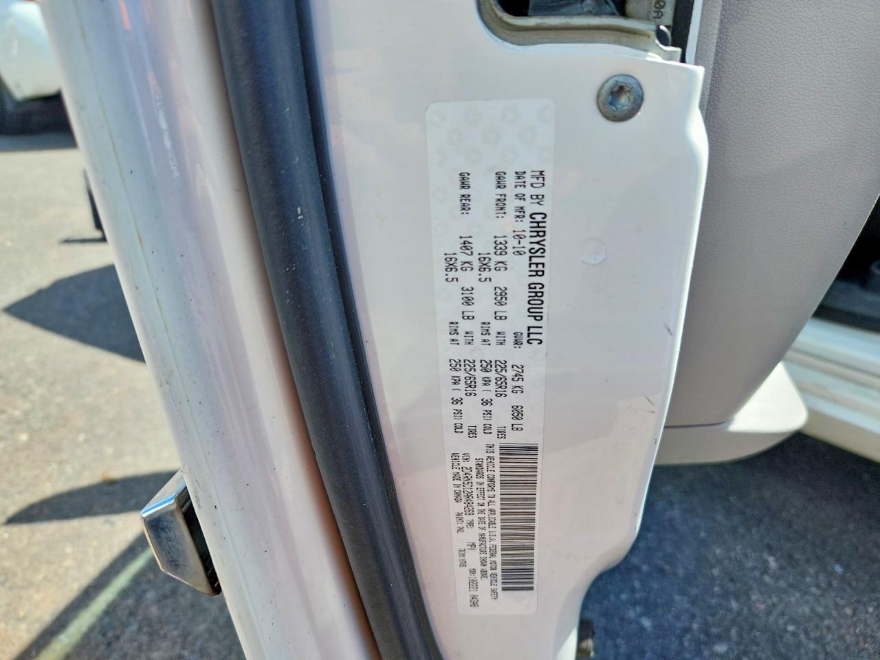 2010 Dodge Grand Caravan Sxt White vin: 2D4RN5D12AR484269