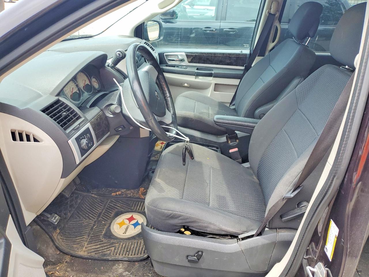 2010 Dodge Grand Caravan Sxt Black vin: 2D4RN5D13AR412531