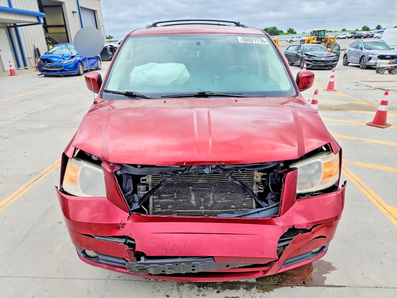 2010 Dodge Grand Caravan Sxt Red vin: 2D4RN5D13AR416675