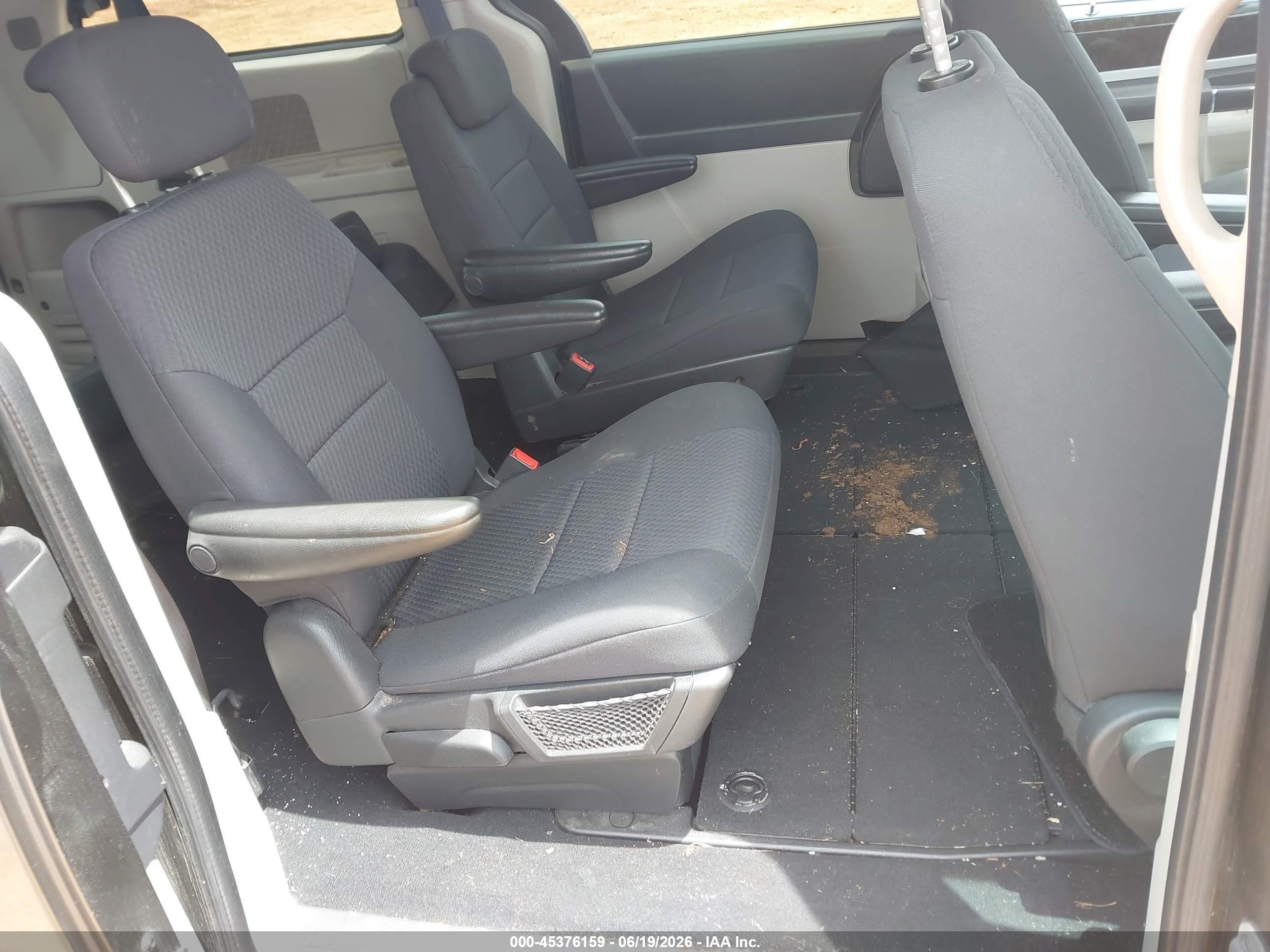 2010 Dodge Grand Caravan Sxt Gray vin: 2D4RN5D14AR261151