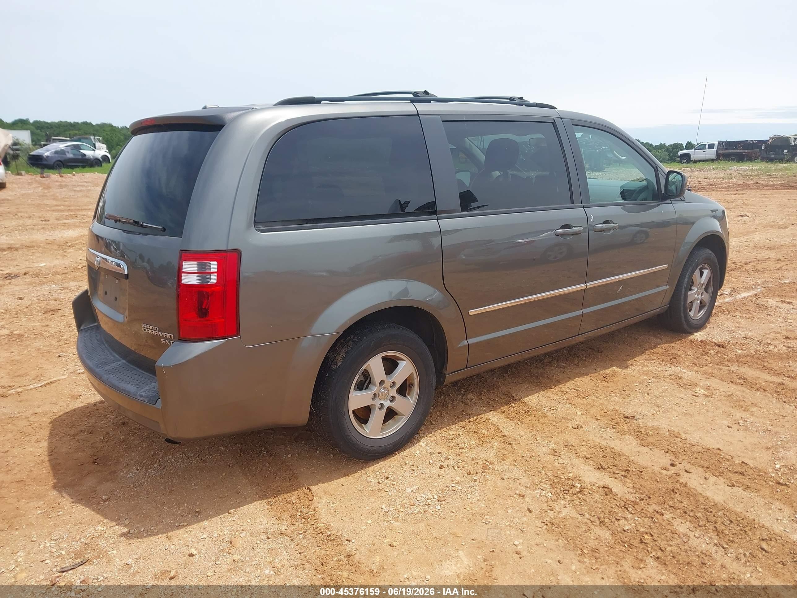 2010 Dodge Grand Caravan Sxt Gray vin: 2D4RN5D14AR261151