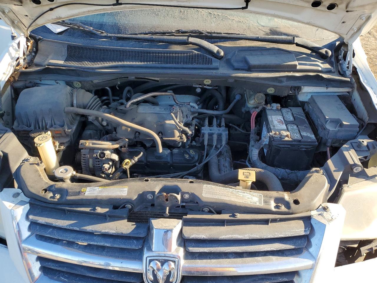 2010 Dodge Grand Caravan Sxt White vin: 2D4RN5D14AR316939