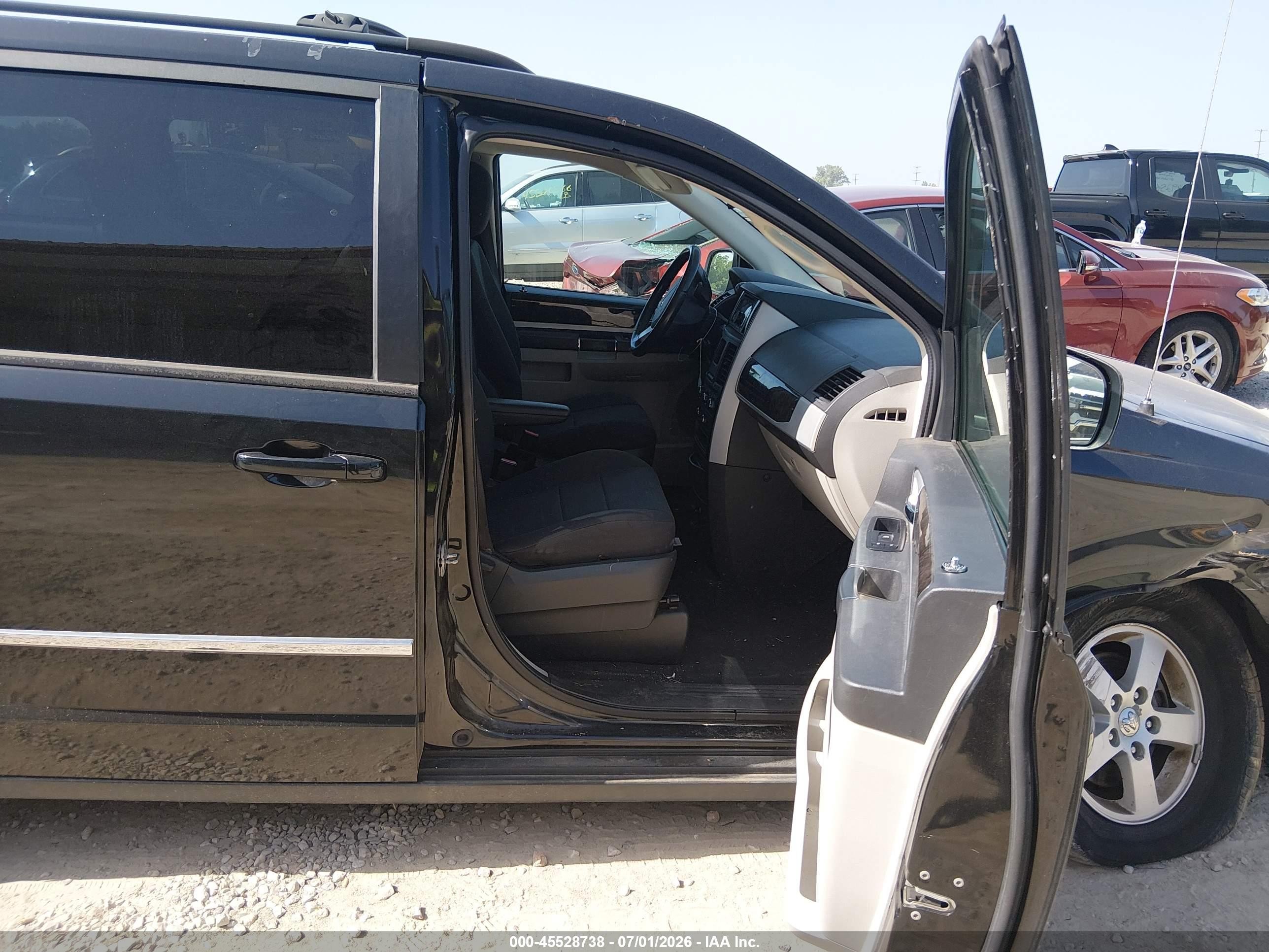 2010 Dodge Grand Caravan Sxt Black vin: 2D4RN5D14AR462158