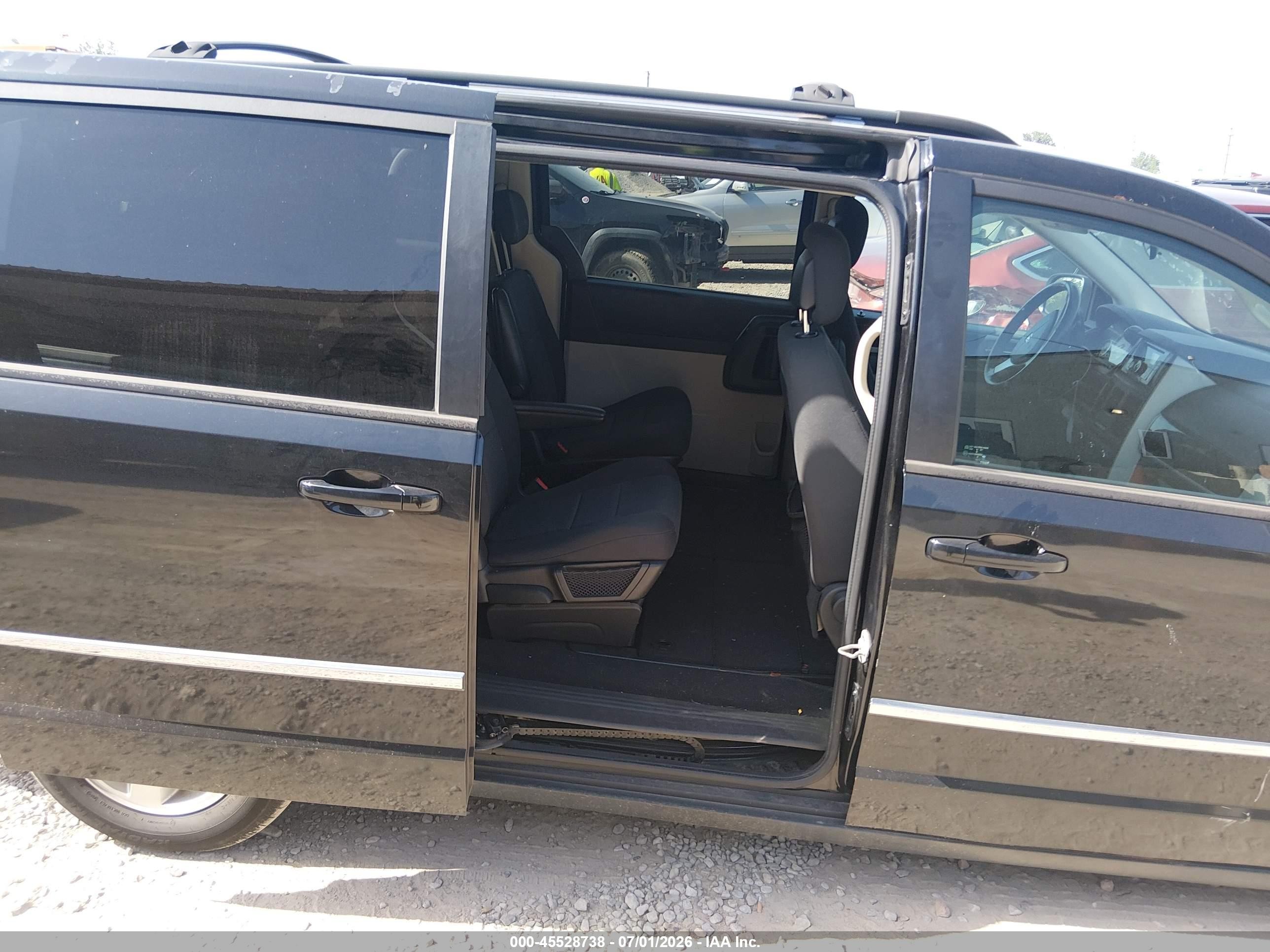 2010 Dodge Grand Caravan Sxt Black vin: 2D4RN5D14AR462158