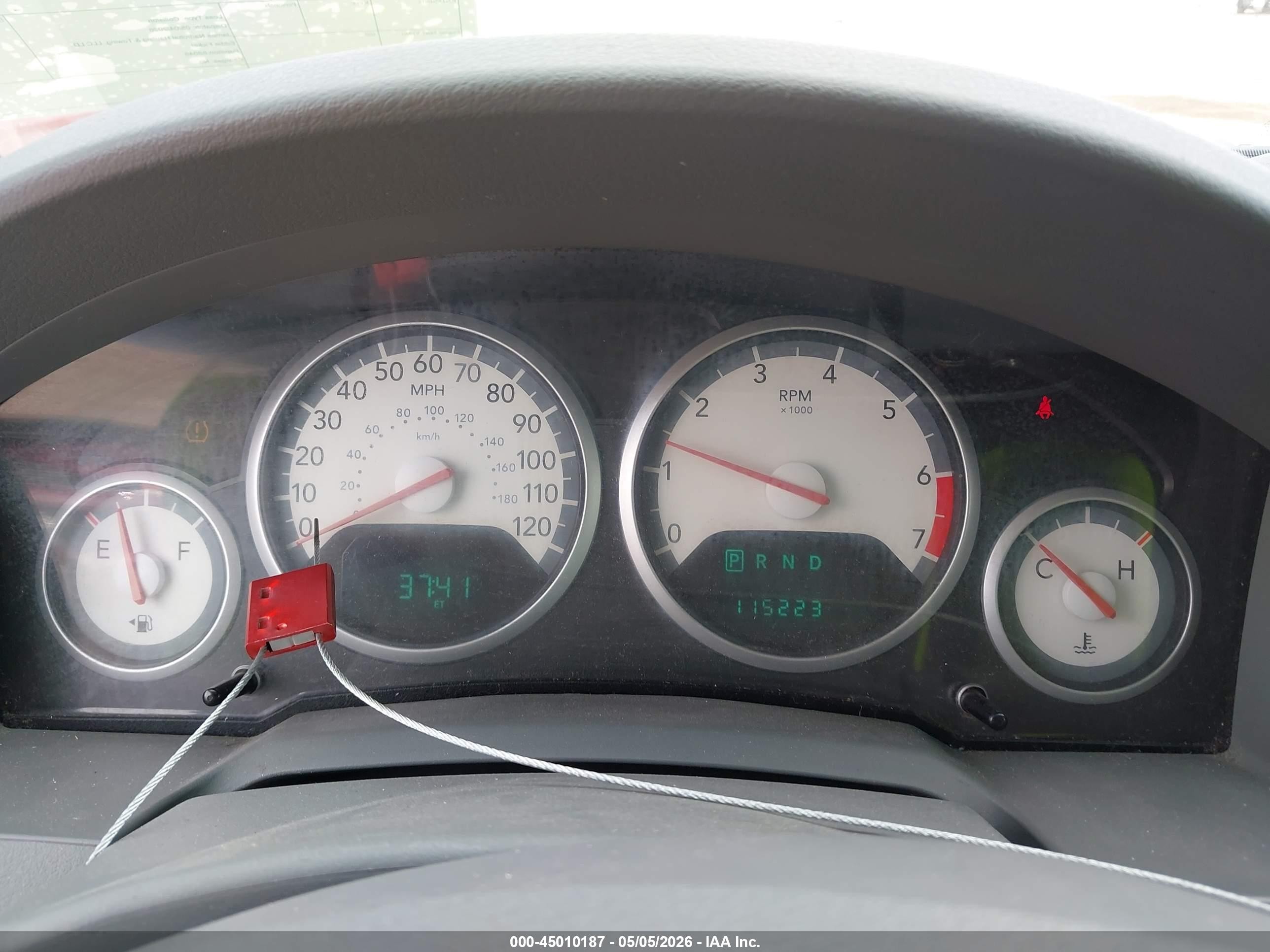 2010 Dodge Grand Caravan Sxt Белый vin: 2D4RN5D14AR489473