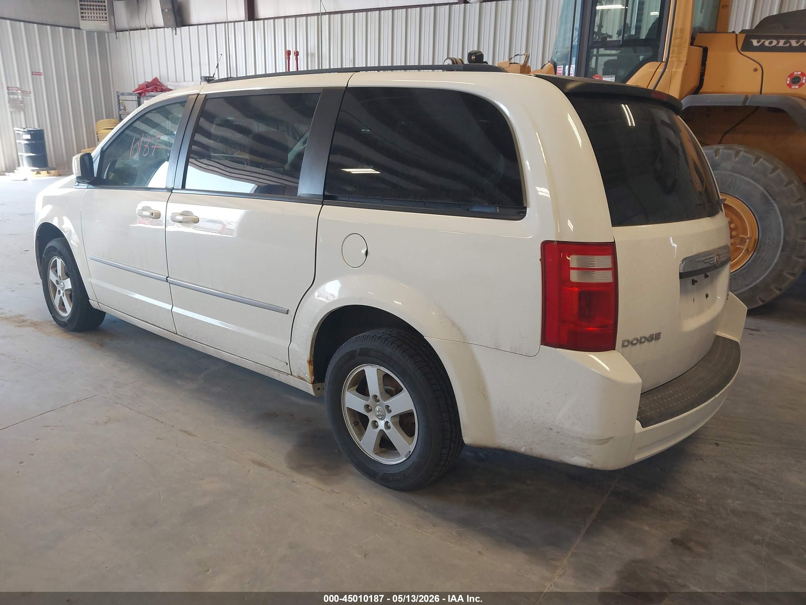 2010 Dodge Grand Caravan Sxt Белый vin: 2D4RN5D14AR489473
