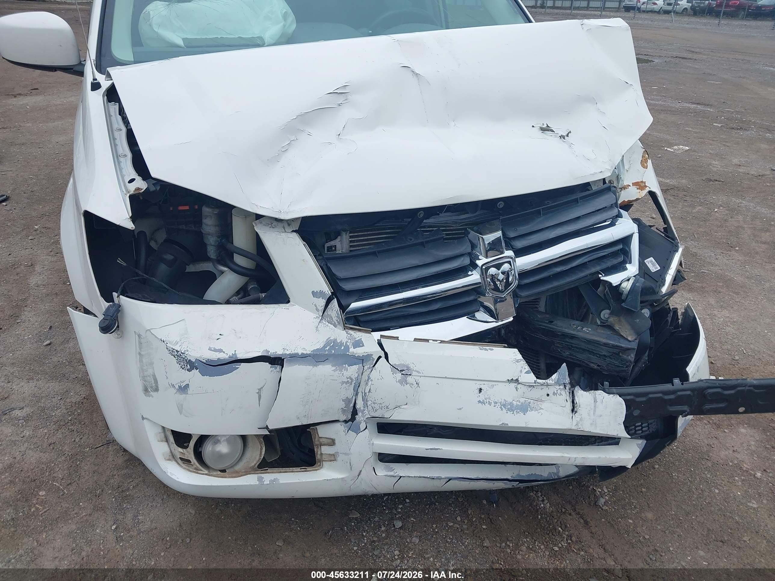 2010 Dodge Grand Caravan Sxt White vin: 2D4RN5D15AR210399
