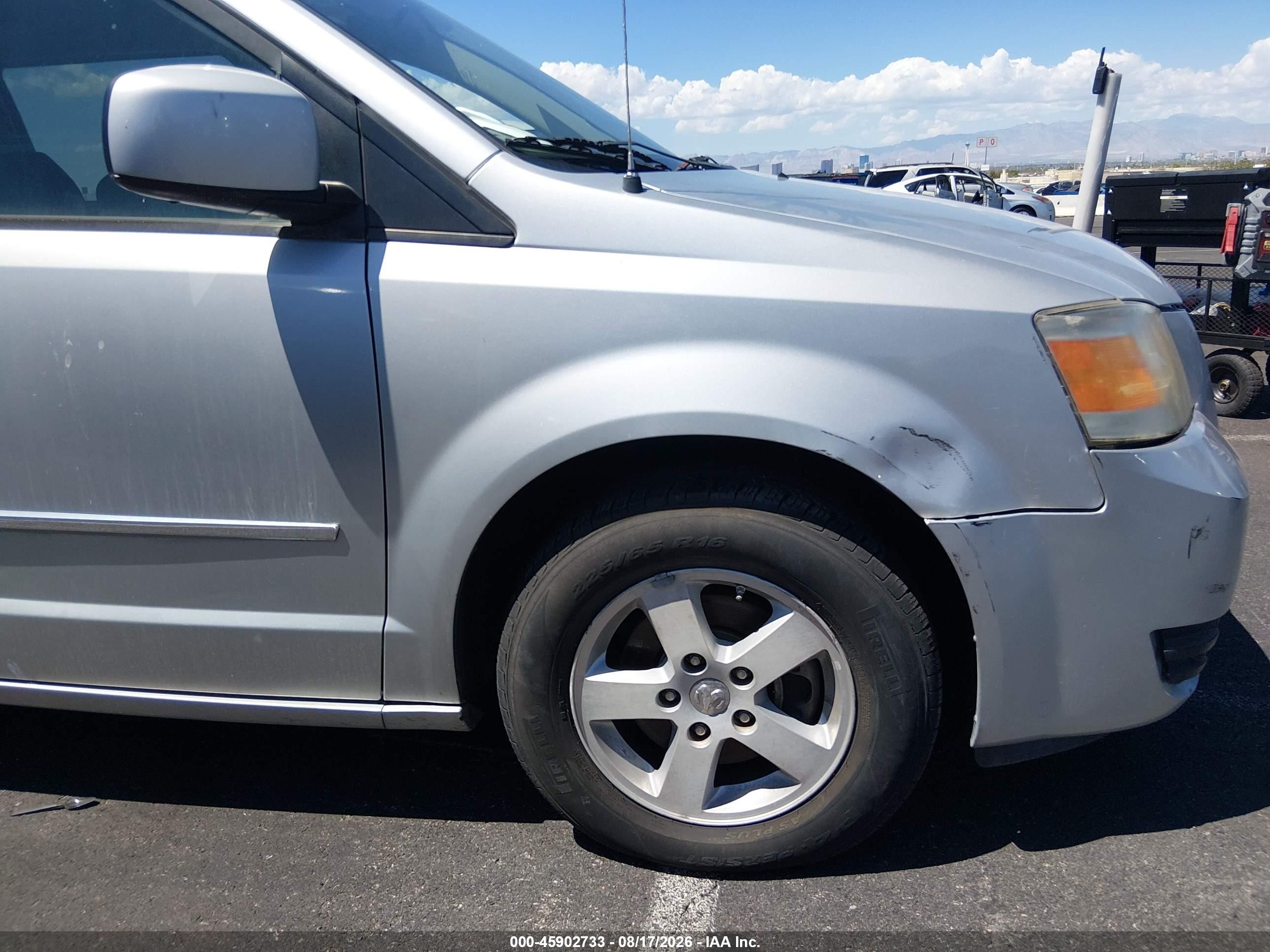2010 Dodge Grand Caravan Sxt Silver vin: 2D4RN5D15AR273230