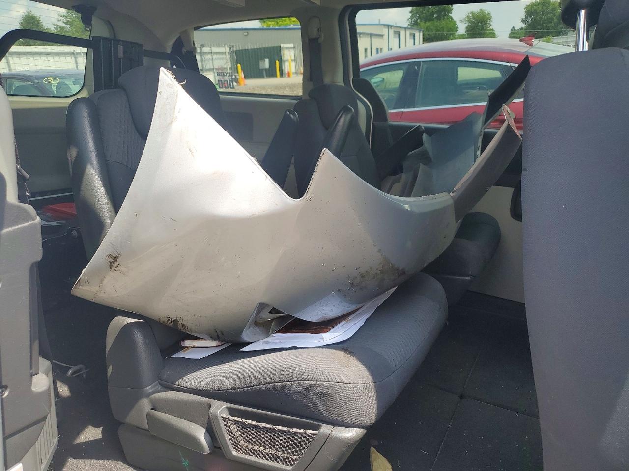 2010 Dodge Grand Caravan Sxt Silver vin: 2D4RN5D15AR417455