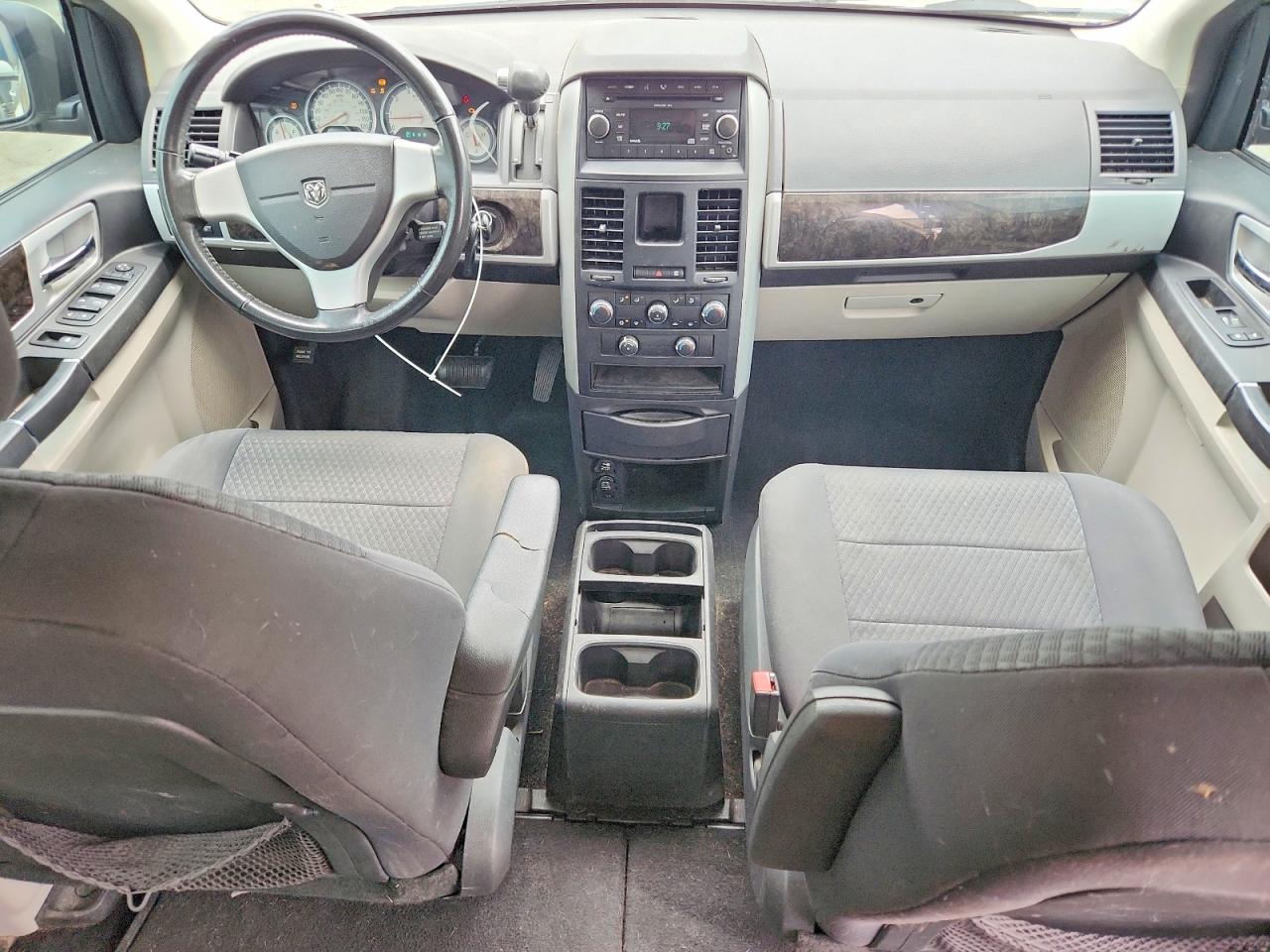 2010 Dodge Grand Caravan Sxt Tan vin: 2D4RN5D15AR483150