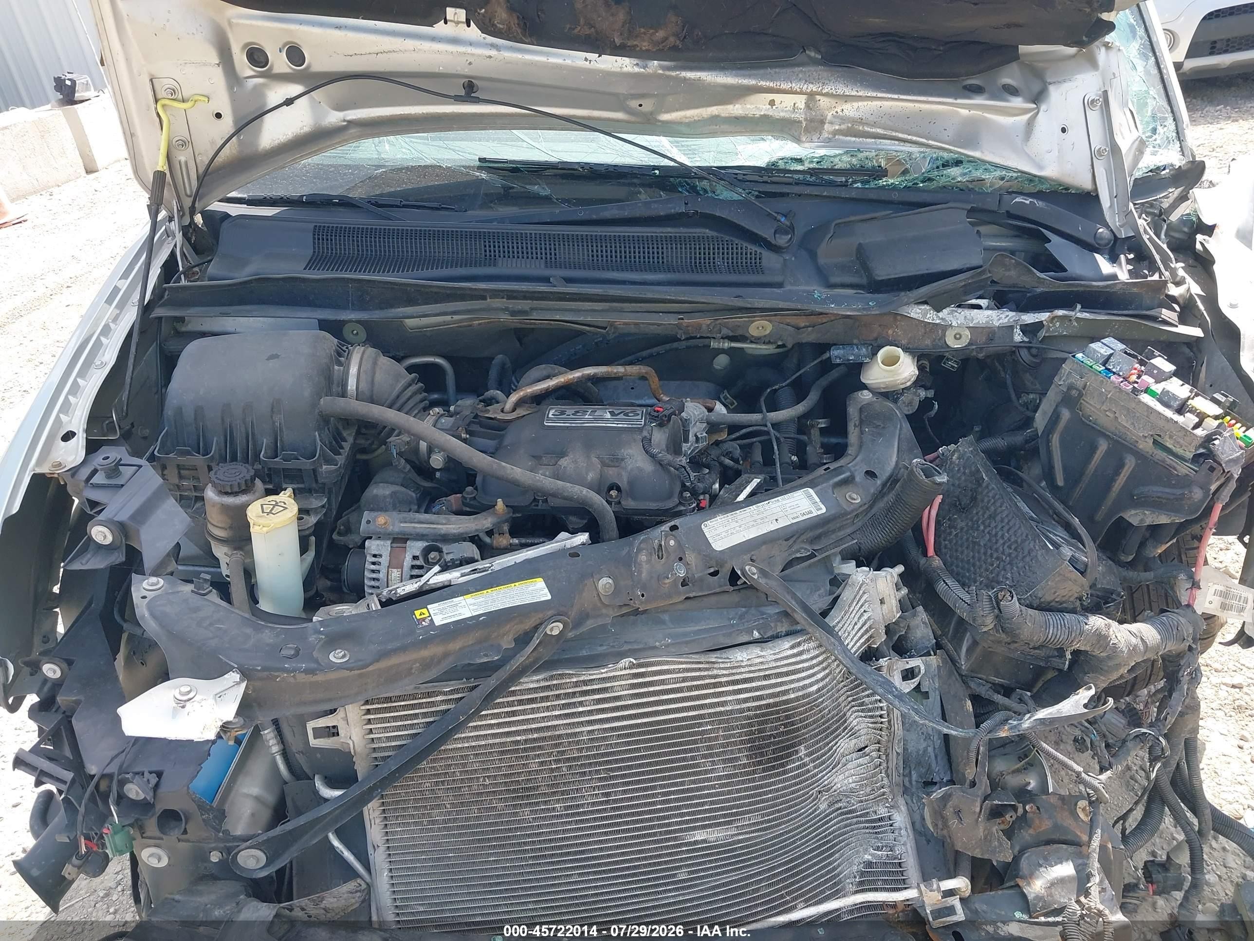 2010 Dodge Grand Caravan Sxt Silver vin: 2D4RN5D16AR119965