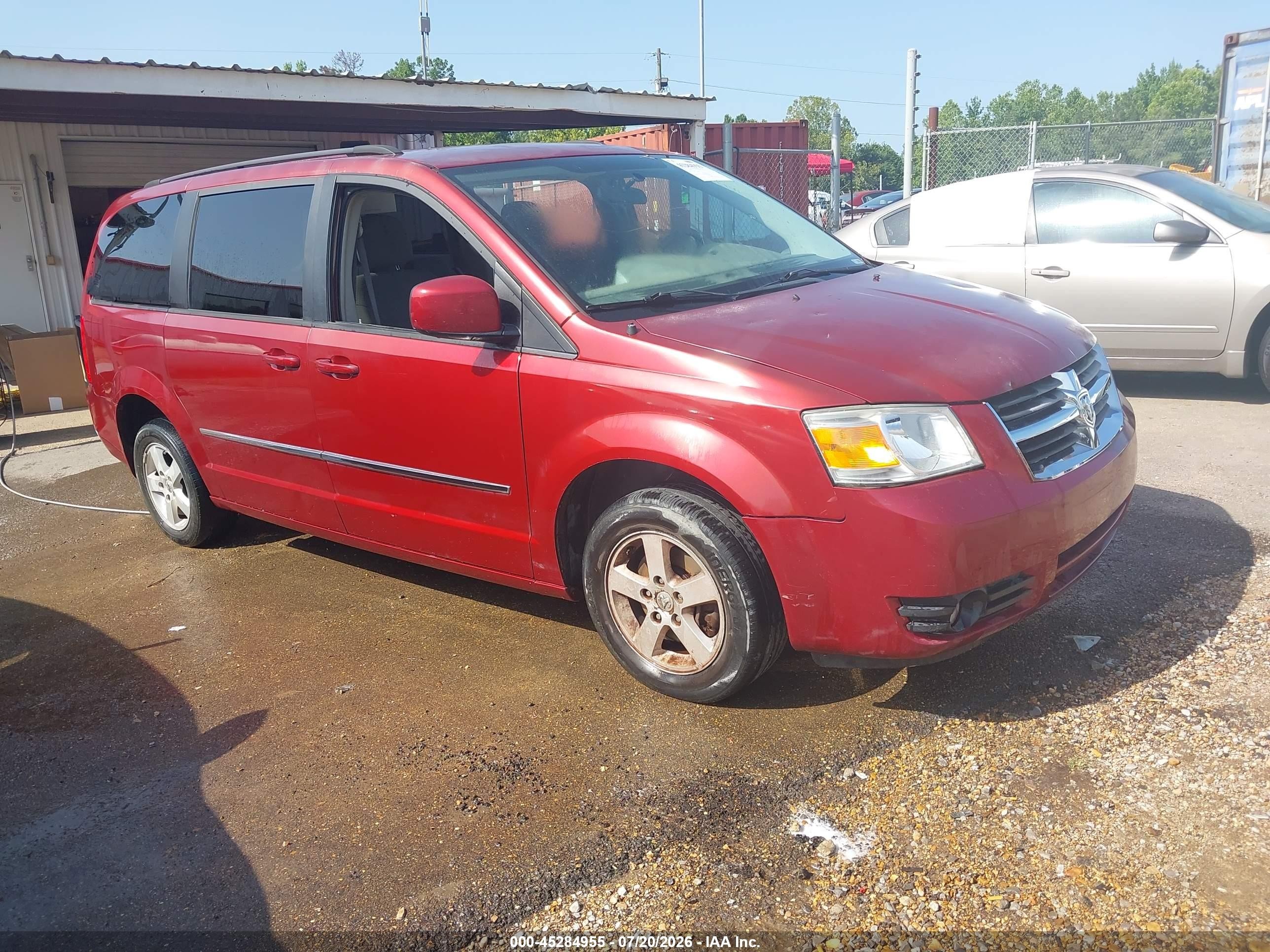 2010 Dodge Grand Caravan Sxt Red vin: 2D4RN5D16AR367262