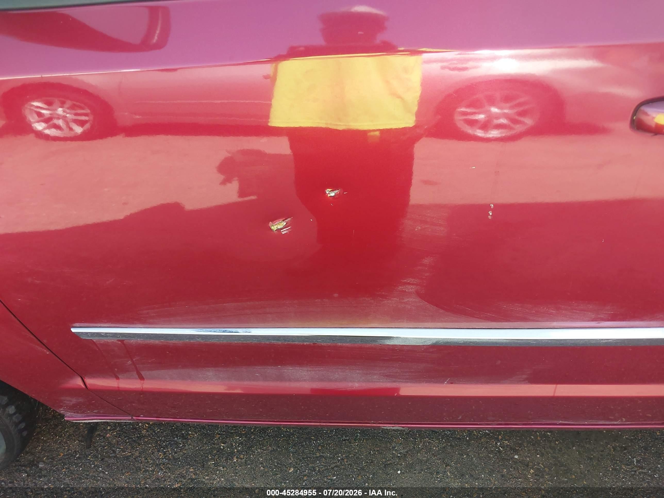 2010 Dodge Grand Caravan Sxt Red vin: 2D4RN5D16AR367262