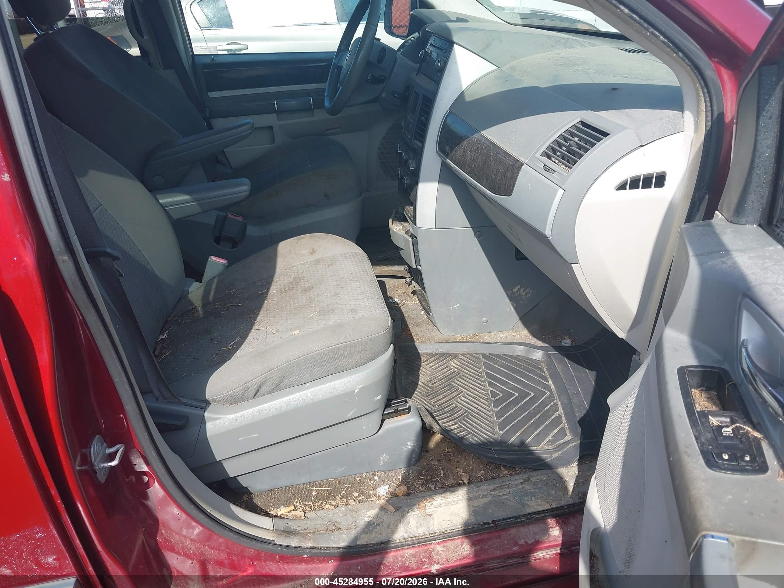 2010 Dodge Grand Caravan Sxt Red vin: 2D4RN5D16AR367262