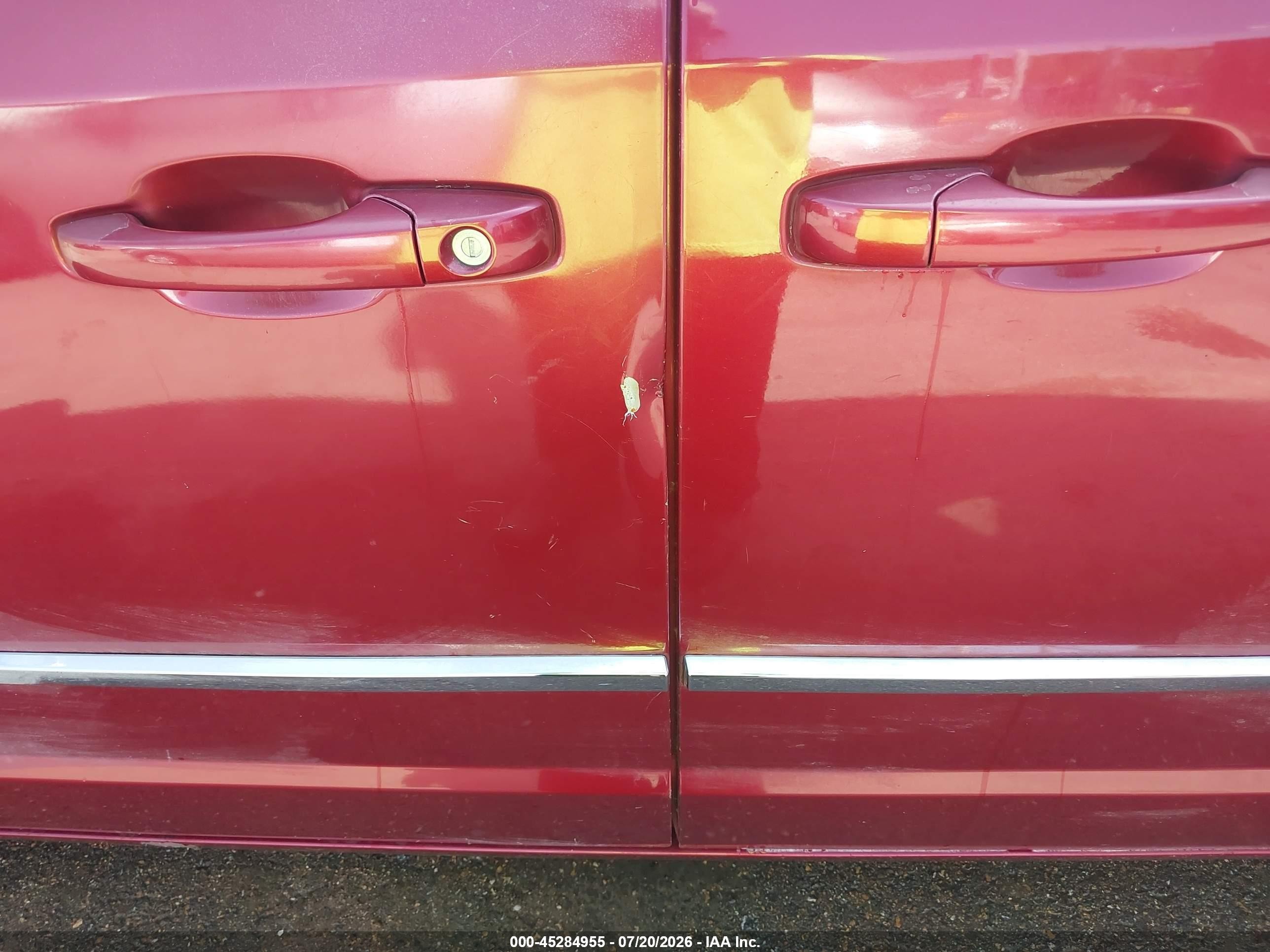 2010 Dodge Grand Caravan Sxt Red vin: 2D4RN5D16AR367262