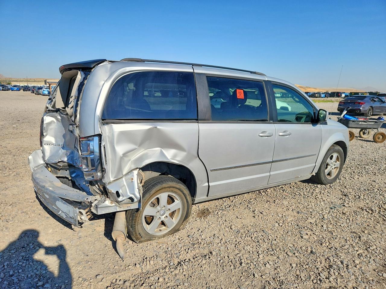 2010 Dodge Grand Caravan Sxt Silver vin: 2D4RN5D16AR458595
