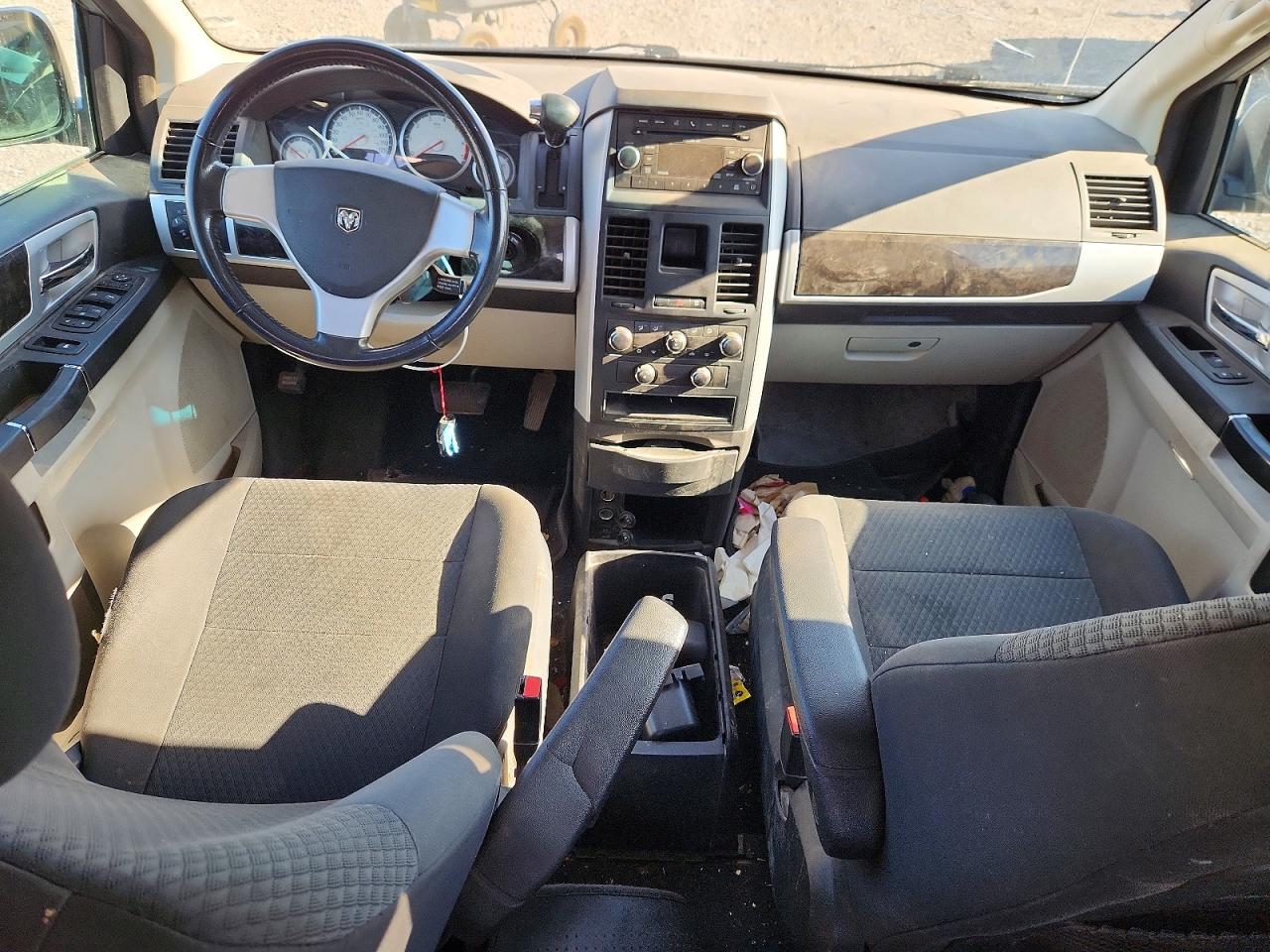 2010 Dodge Grand Caravan Sxt Silver vin: 2D4RN5D16AR458595
