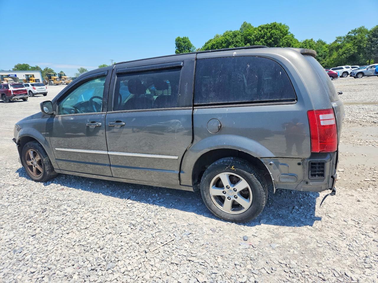 2010 Dodge Grand Caravan Sxt Brown vin: 2D4RN5D16AR467152