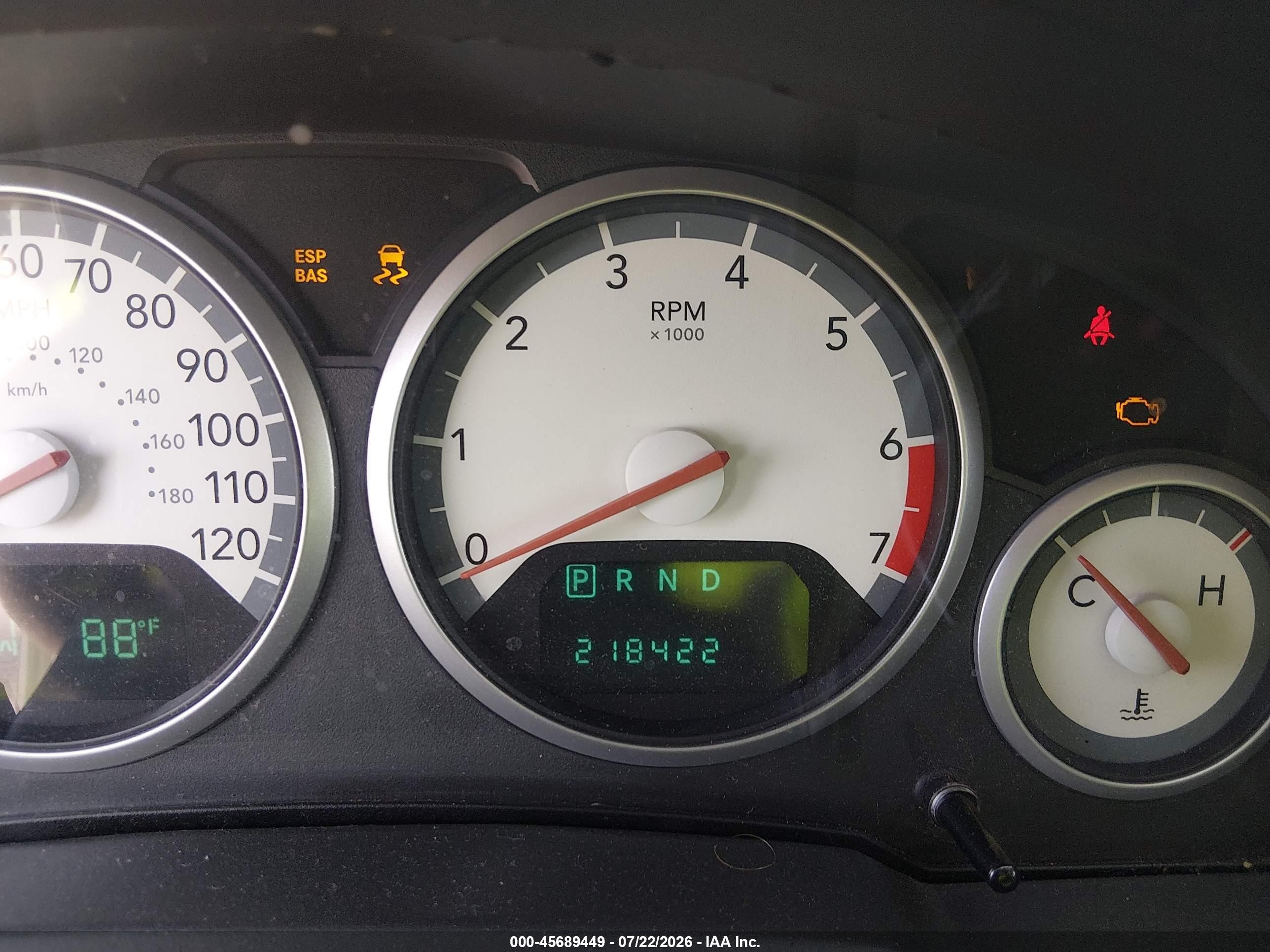 2010 Dodge Grand Caravan Sxt White vin: 2D4RN5D17AR256459