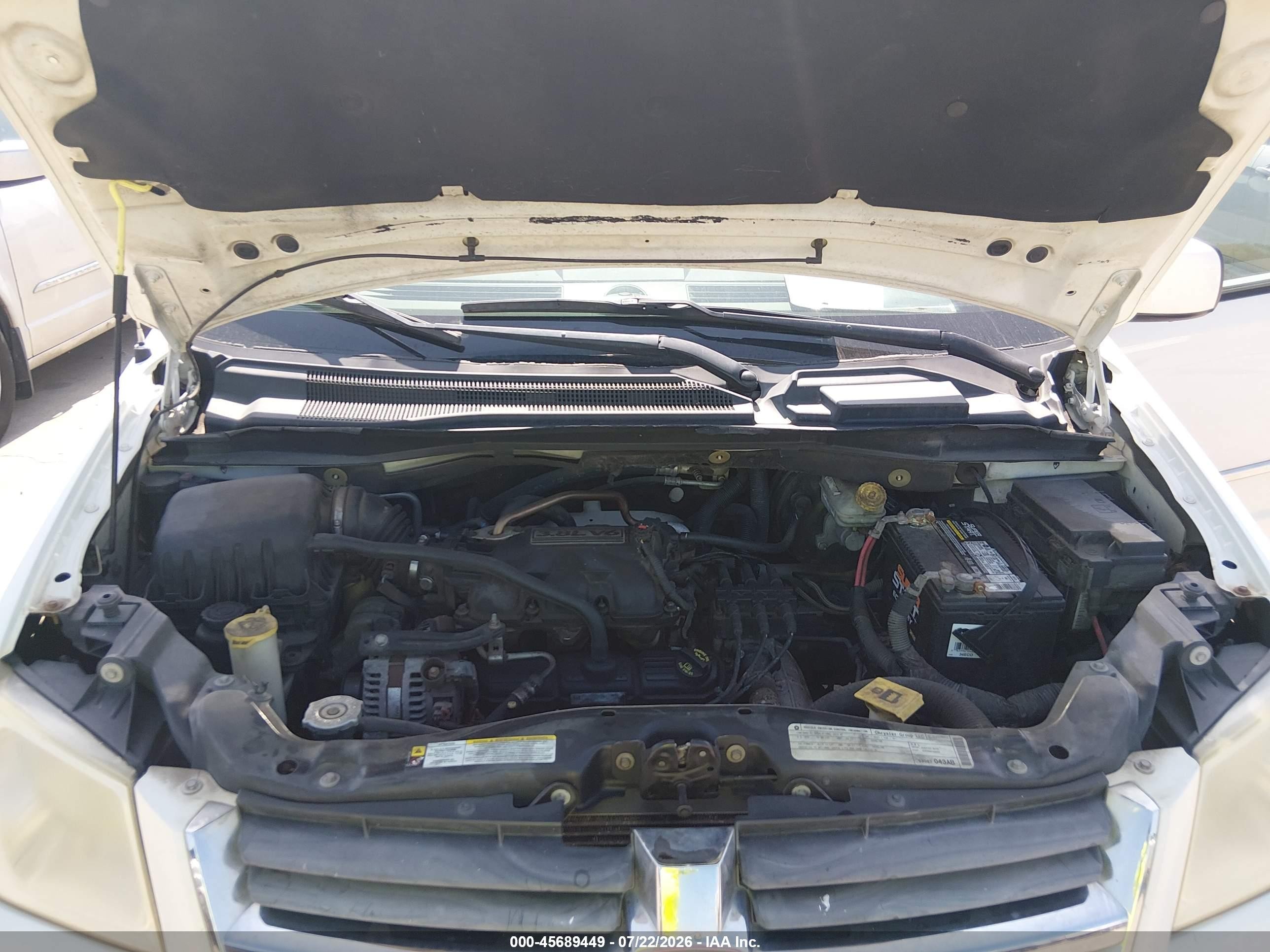 2010 Dodge Grand Caravan Sxt White vin: 2D4RN5D17AR256459