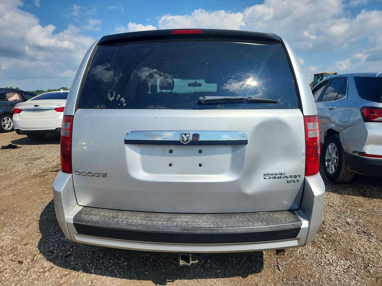 2010 Dodge Grand Caravan Sxt Серебряный vin: 2D4RN5D18AR147766