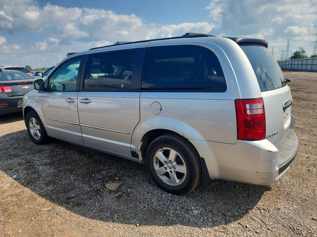 2010 Dodge Grand Caravan Sxt Серебряный vin: 2D4RN5D18AR147766