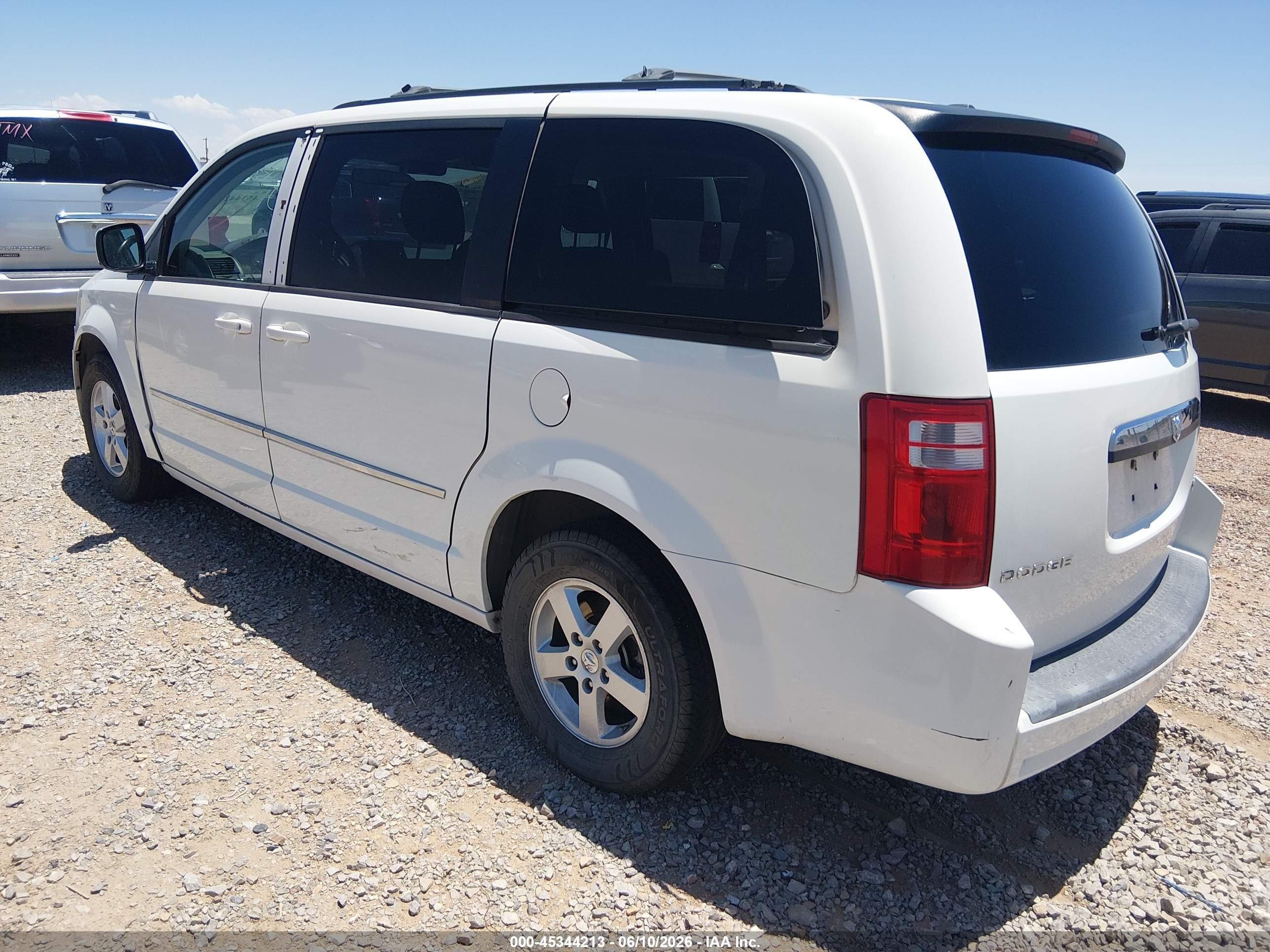 2010 Dodge Grand Caravan Sxt White vin: 2D4RN5D18AR154877