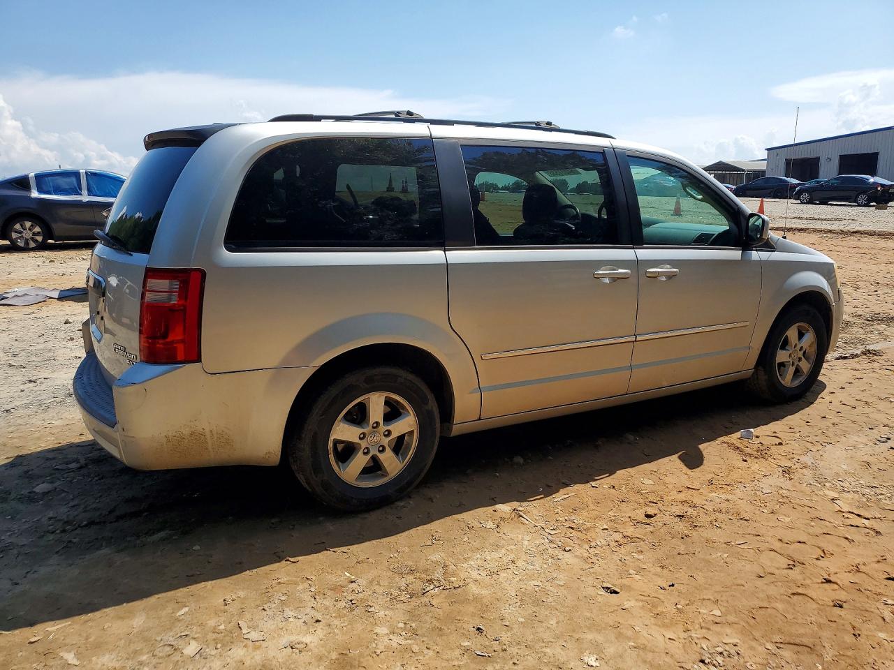 2010 Dodge Grand Caravan Sxt Silver vin: 2D4RN5D18AR181402