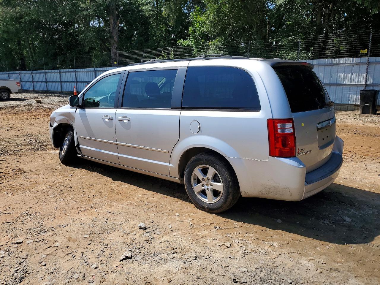 2010 Dodge Grand Caravan Sxt Silver vin: 2D4RN5D18AR181402