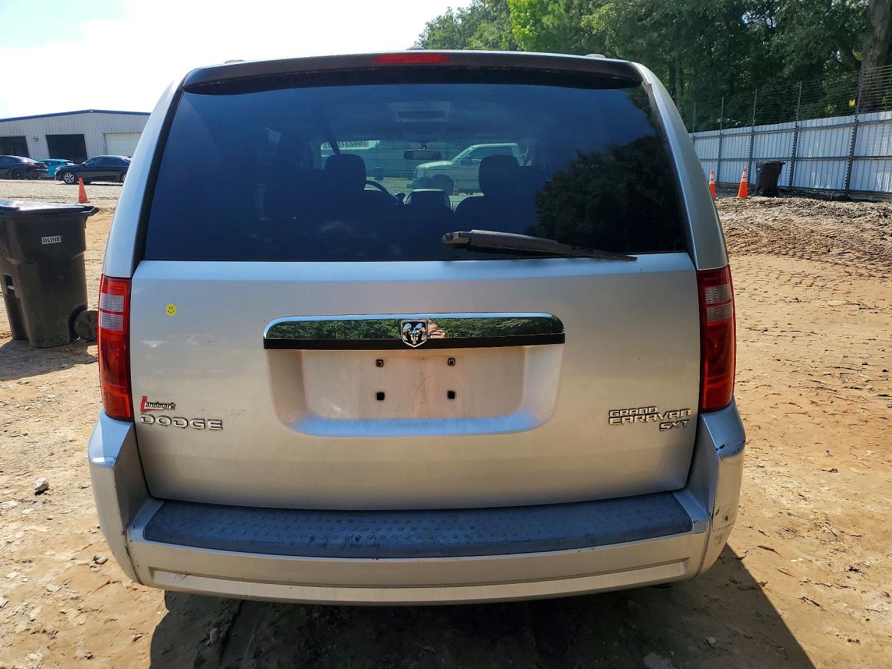 2010 Dodge Grand Caravan Sxt Silver vin: 2D4RN5D18AR181402